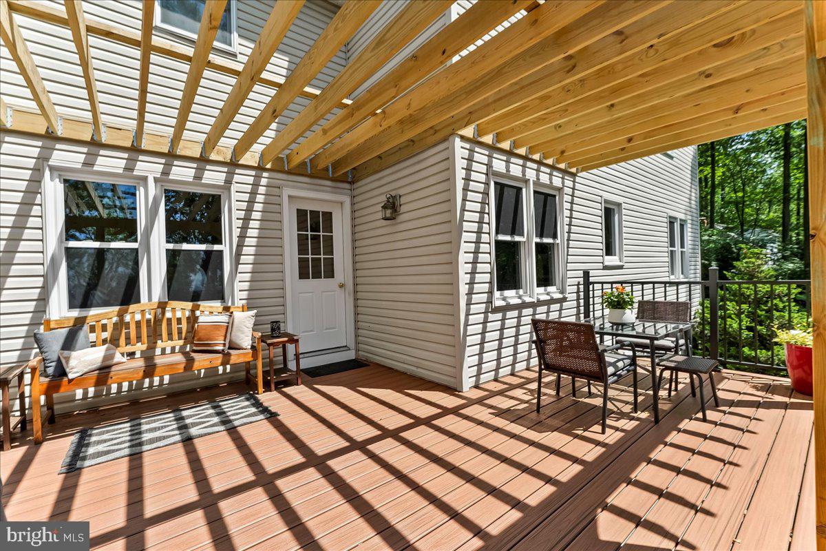 CHINKAPIN OAKS - Residential