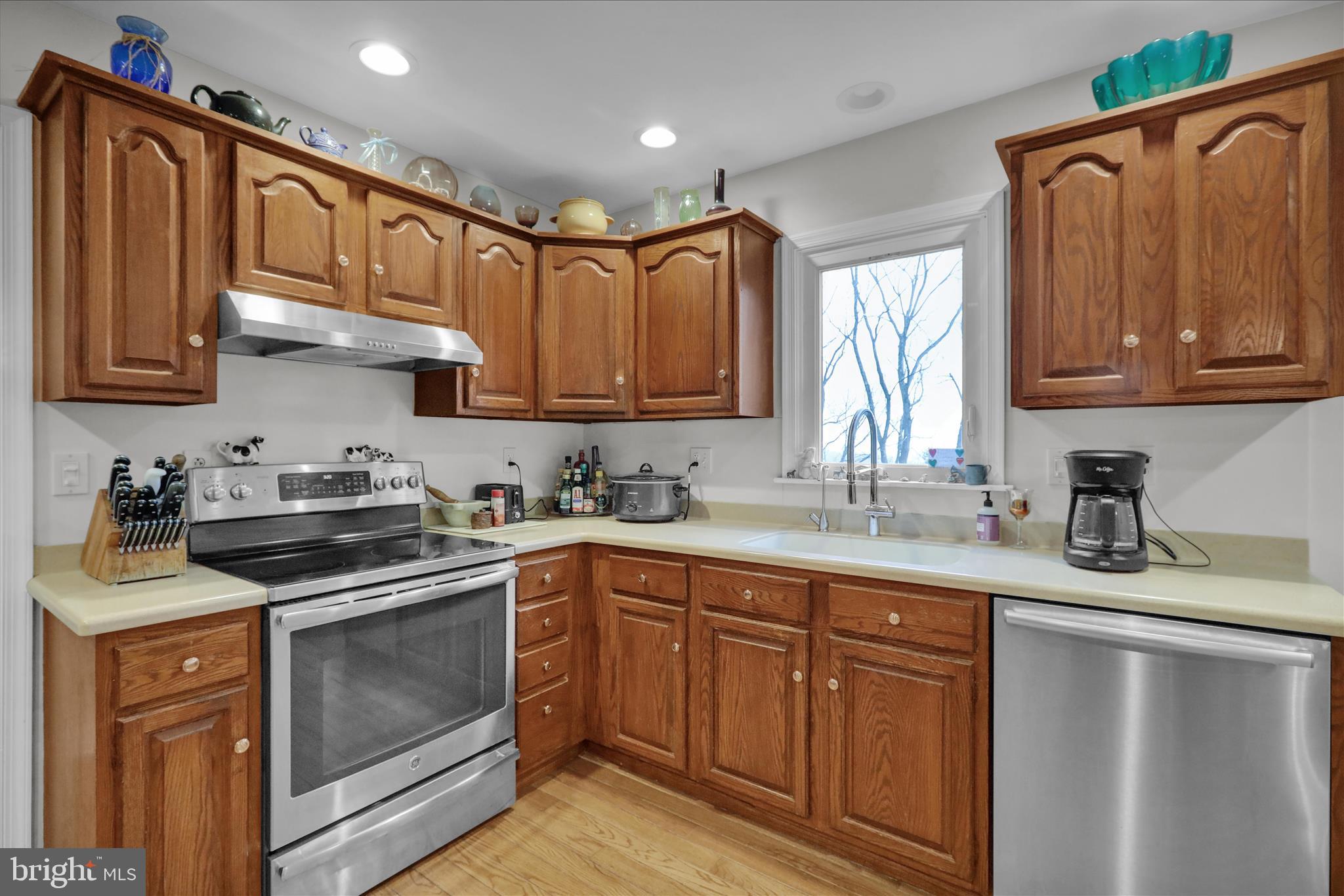 CHINKAPIN OAKS - Residential