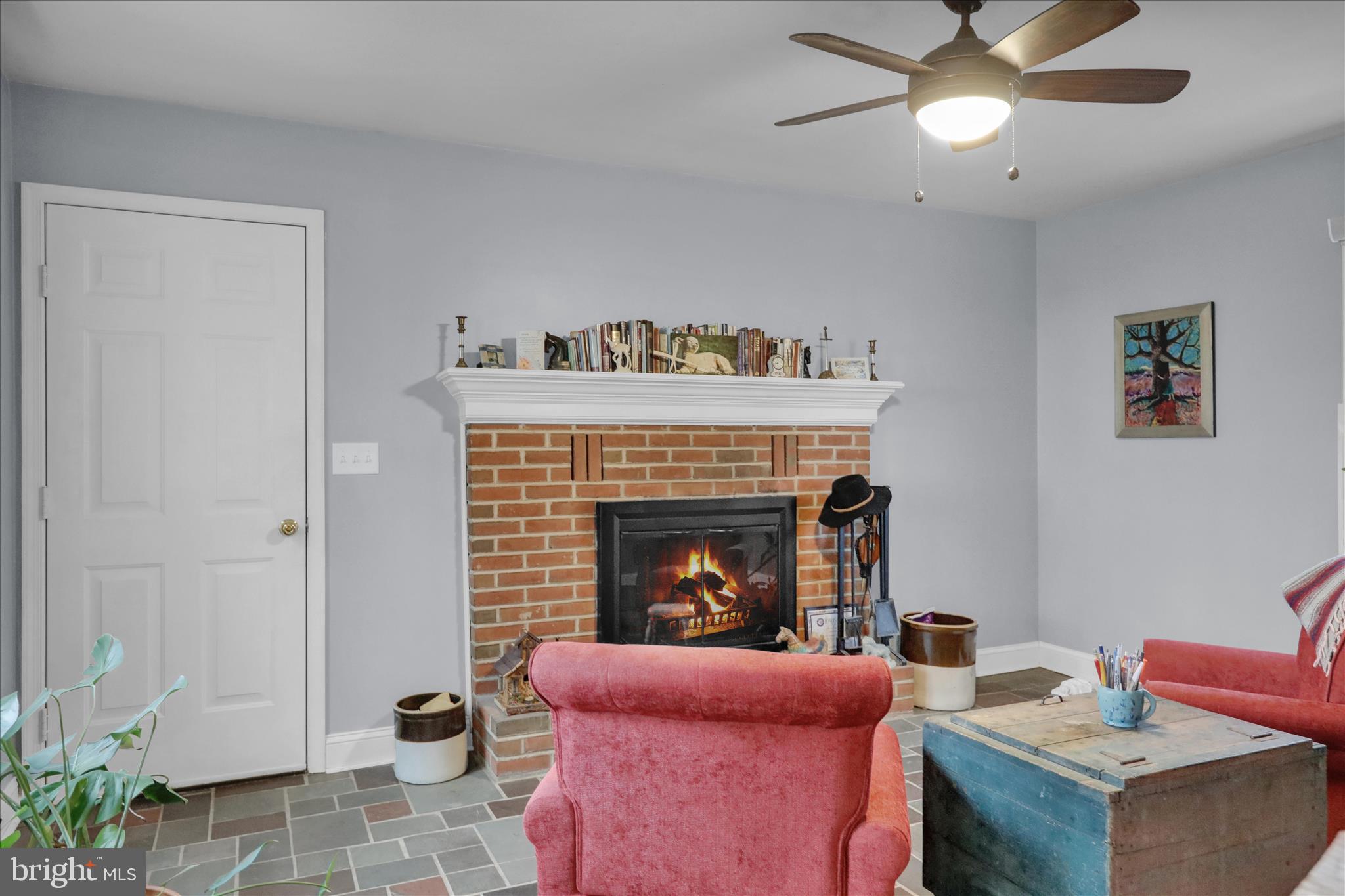 CHINKAPIN OAKS - Residential