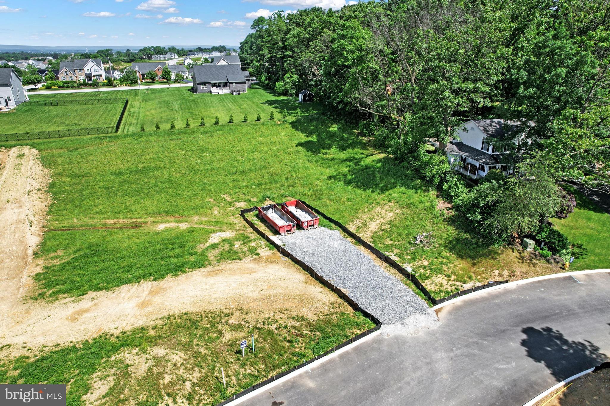 HIGH POINTE SOUTH - Residential