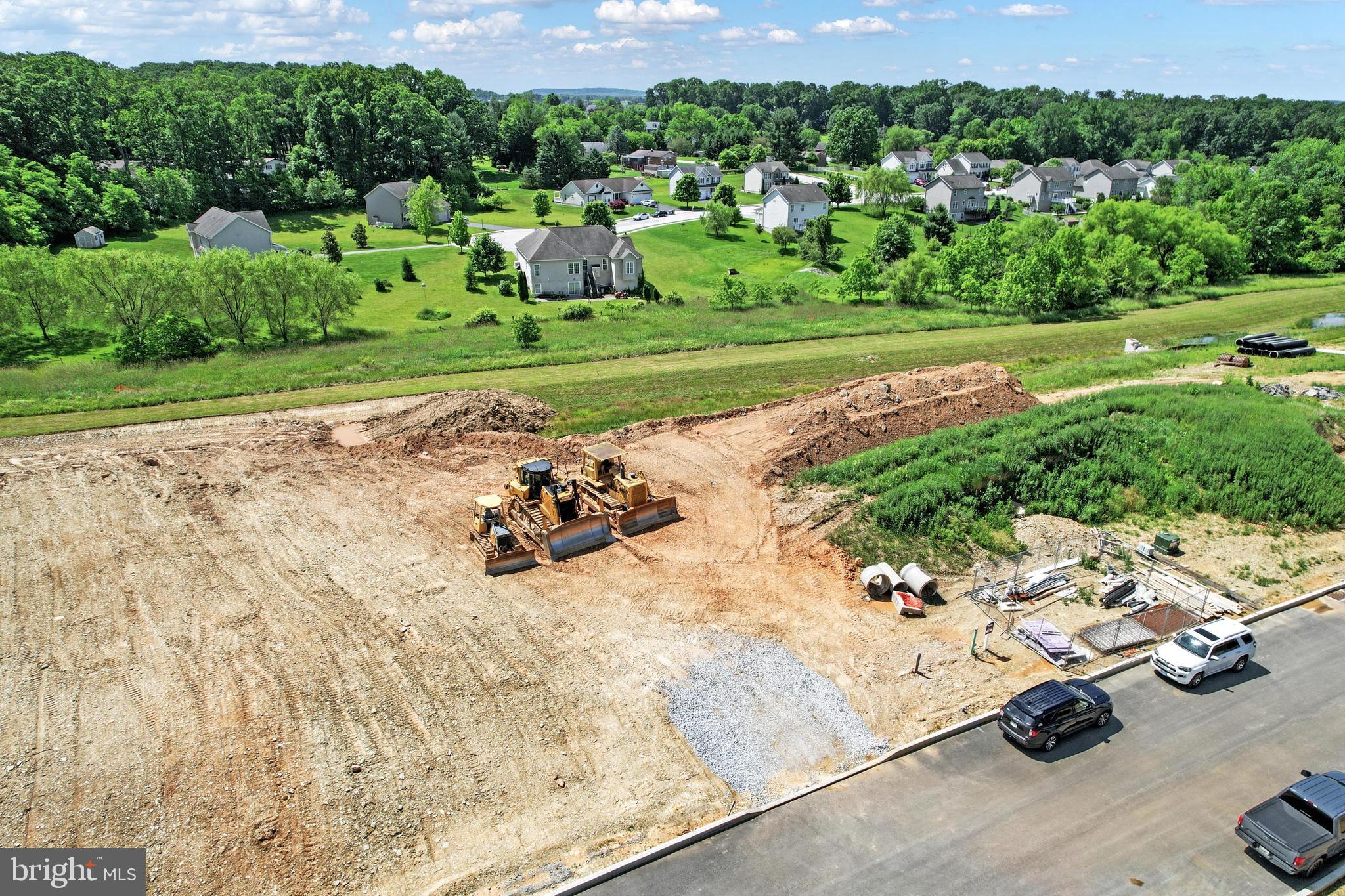 HIGH POINTE SOUTH - Residential