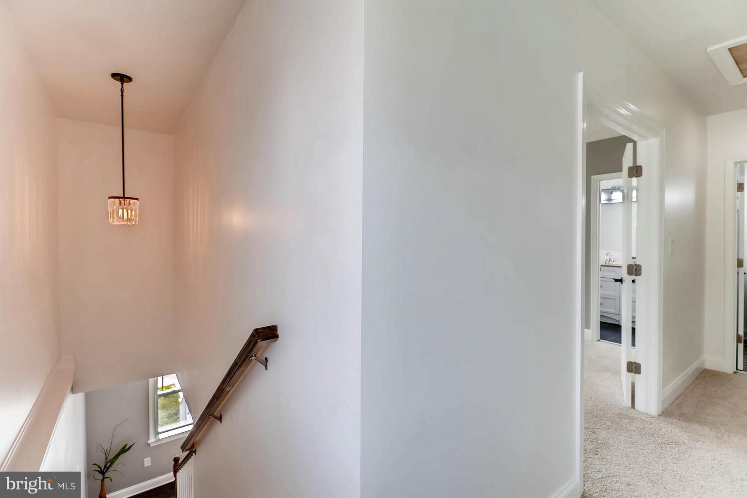 VALLEY FORGE - Residential