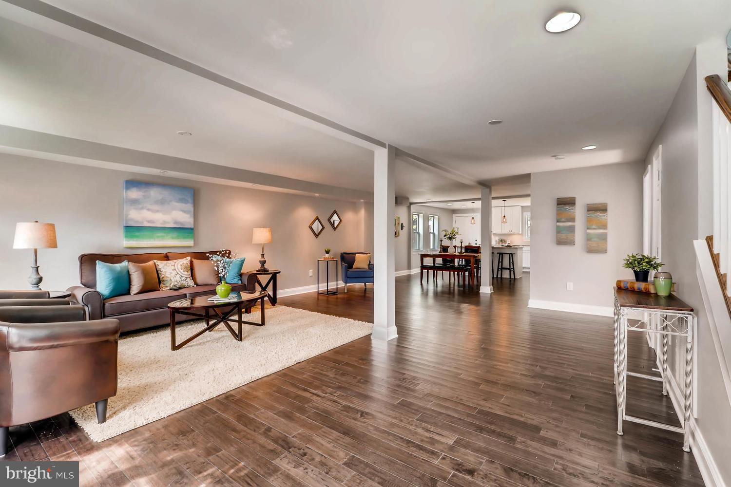 VALLEY FORGE - Residential