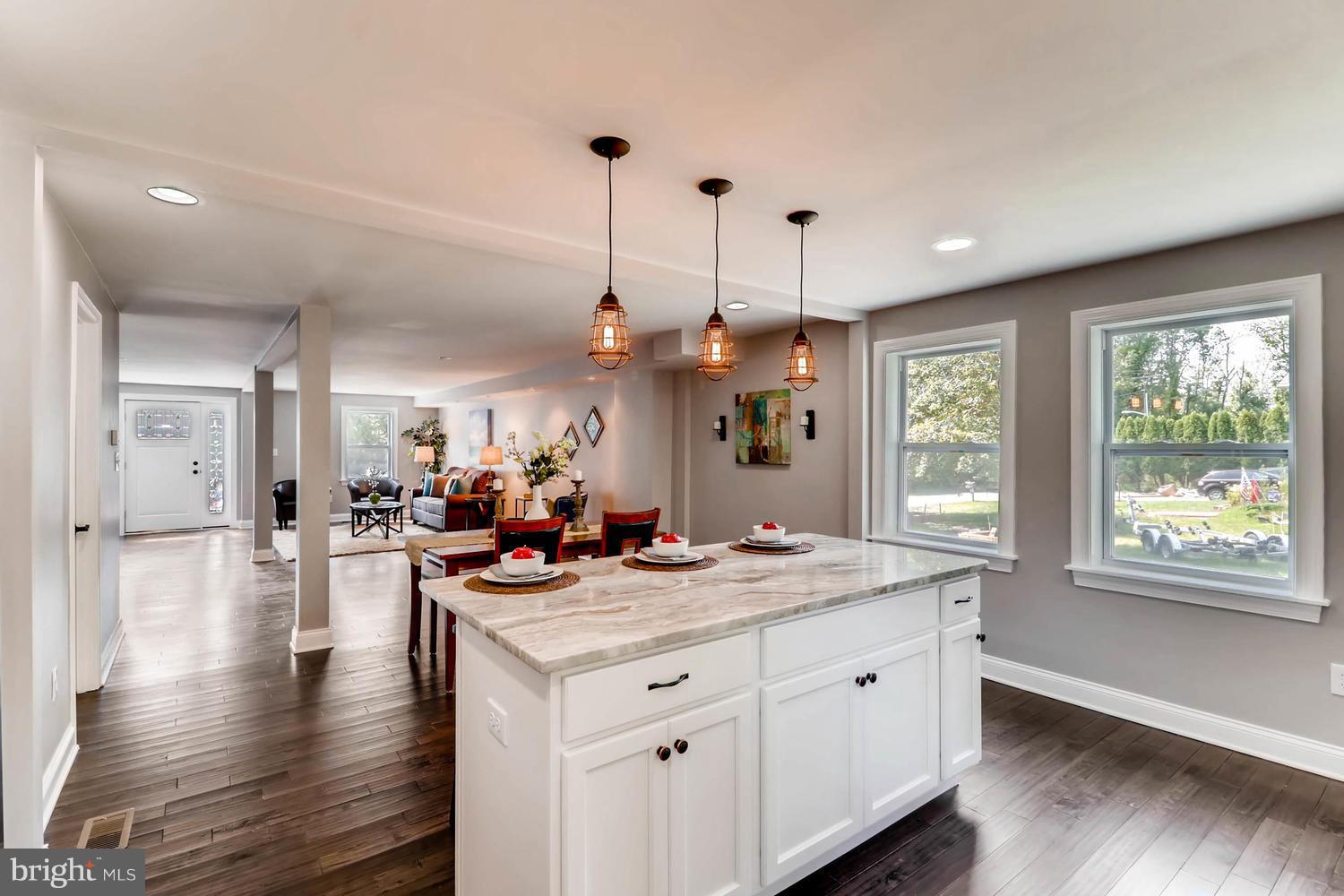 VALLEY FORGE - Residential