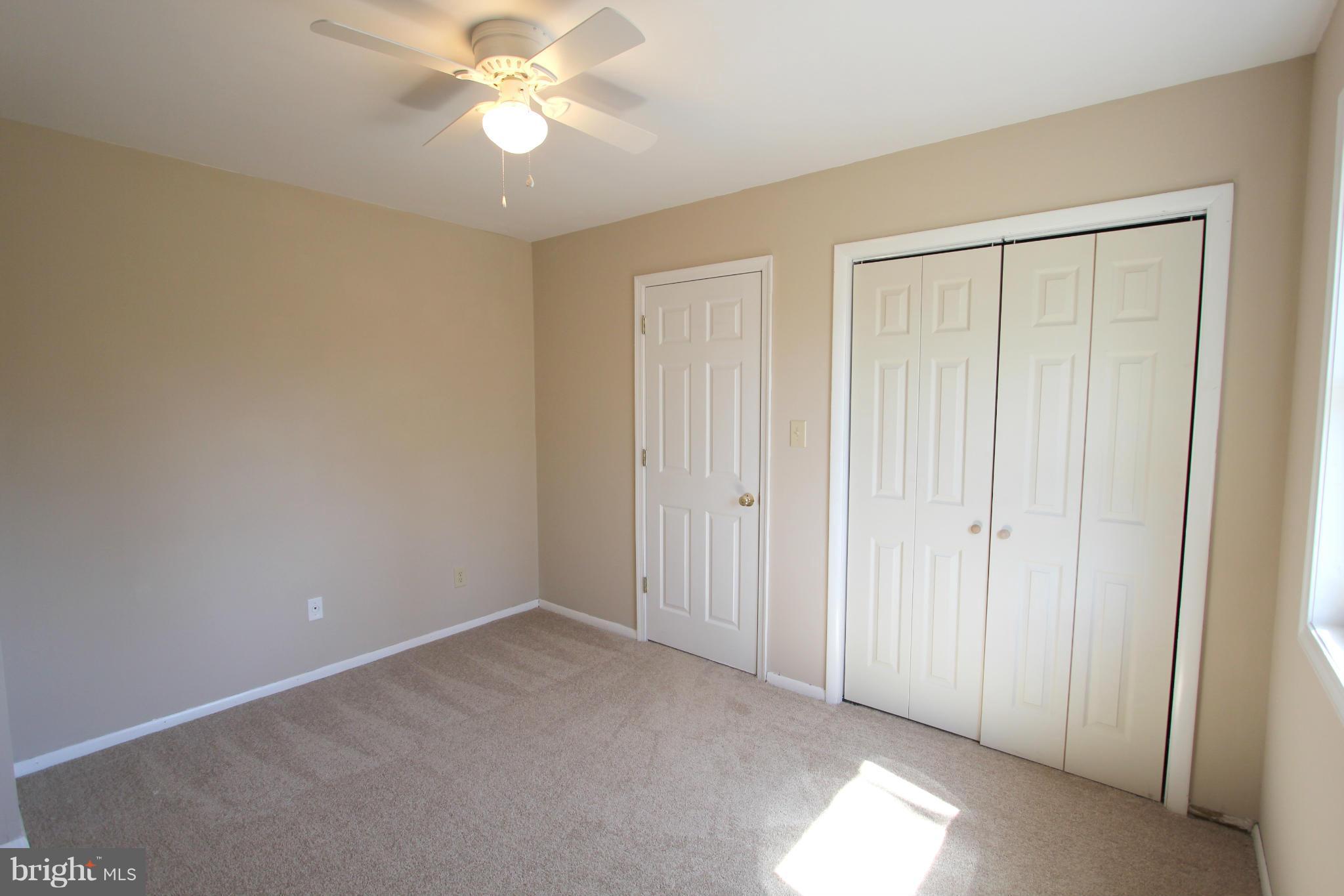 FRIENDLY PINES - Residential Lease