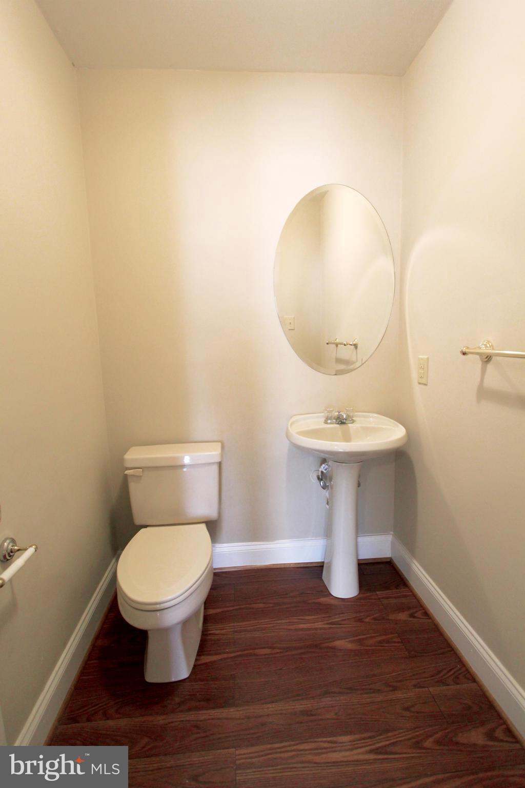 FRIENDLY PINES - Residential Lease