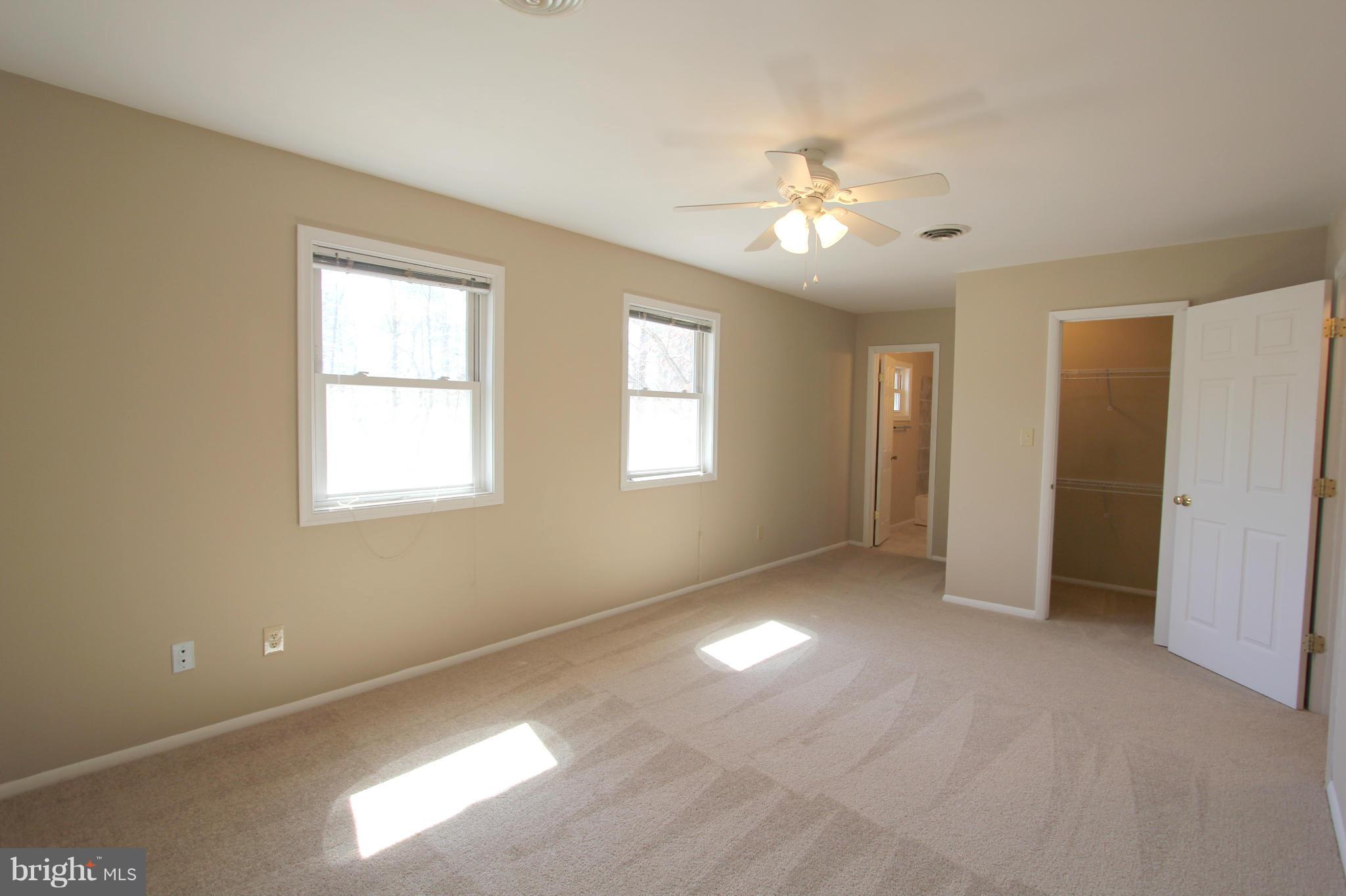 FRIENDLY PINES - Residential Lease