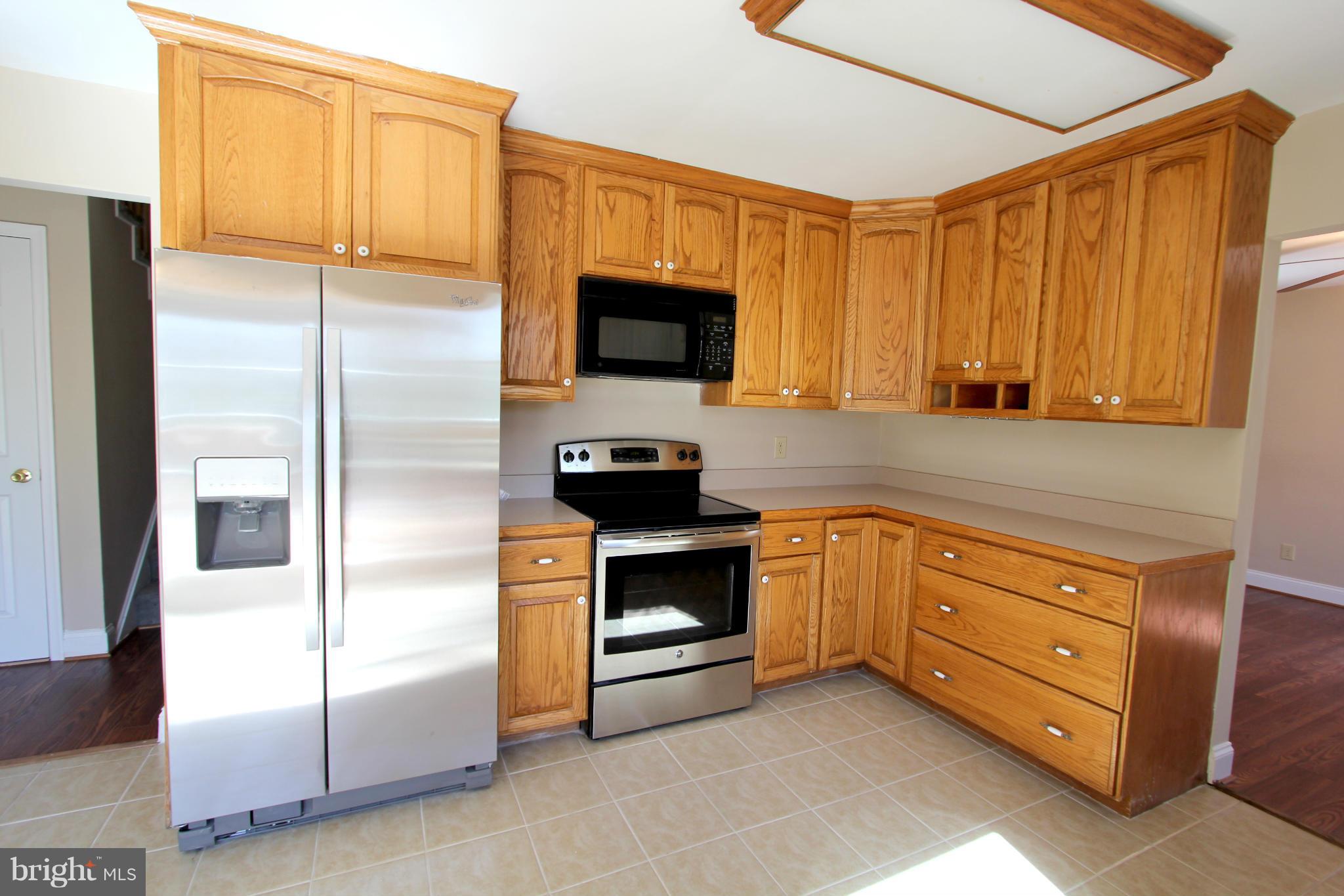 FRIENDLY PINES - Residential Lease