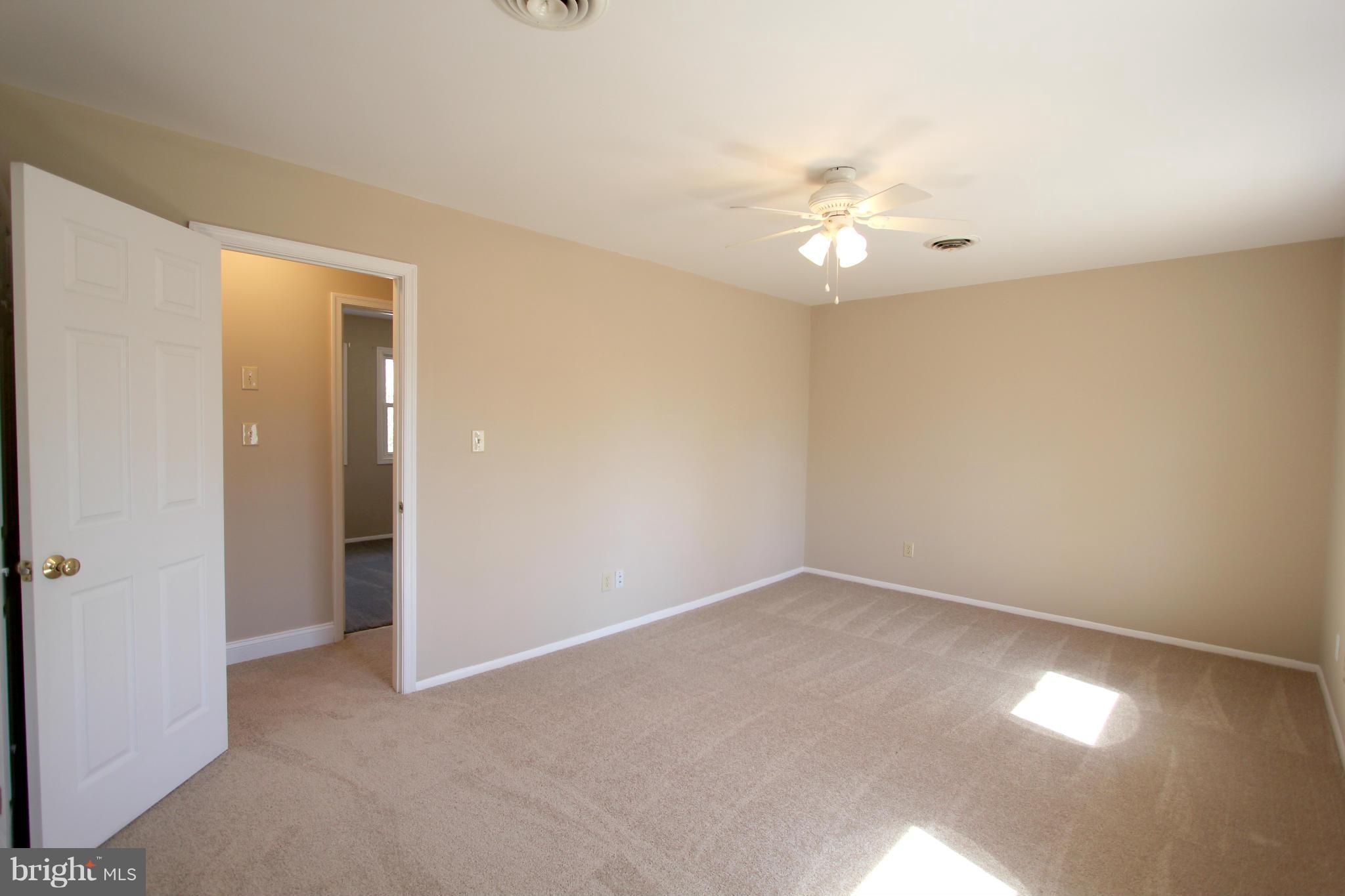 FRIENDLY PINES - Residential Lease