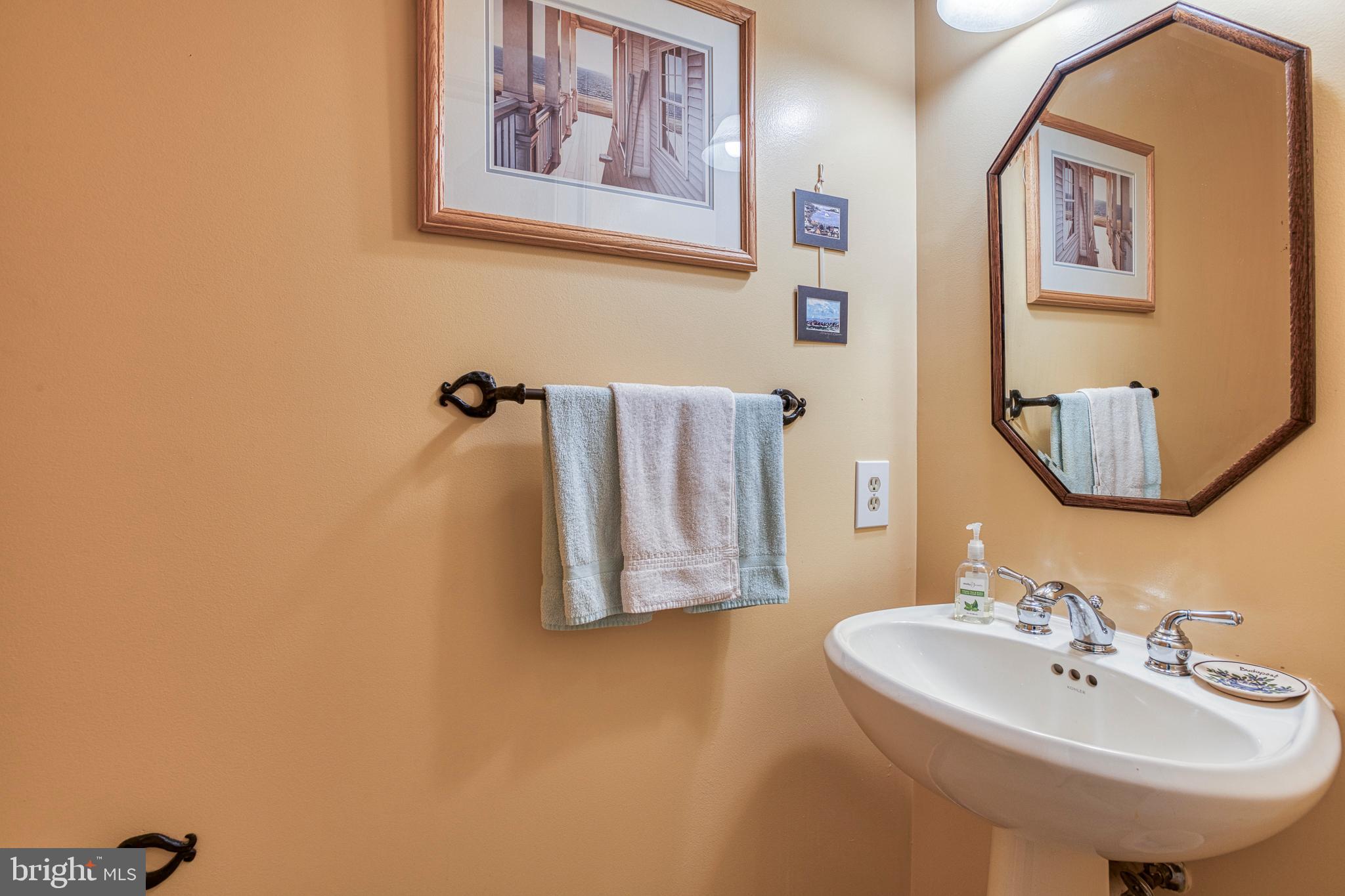 HUNT VALLEY - Residential