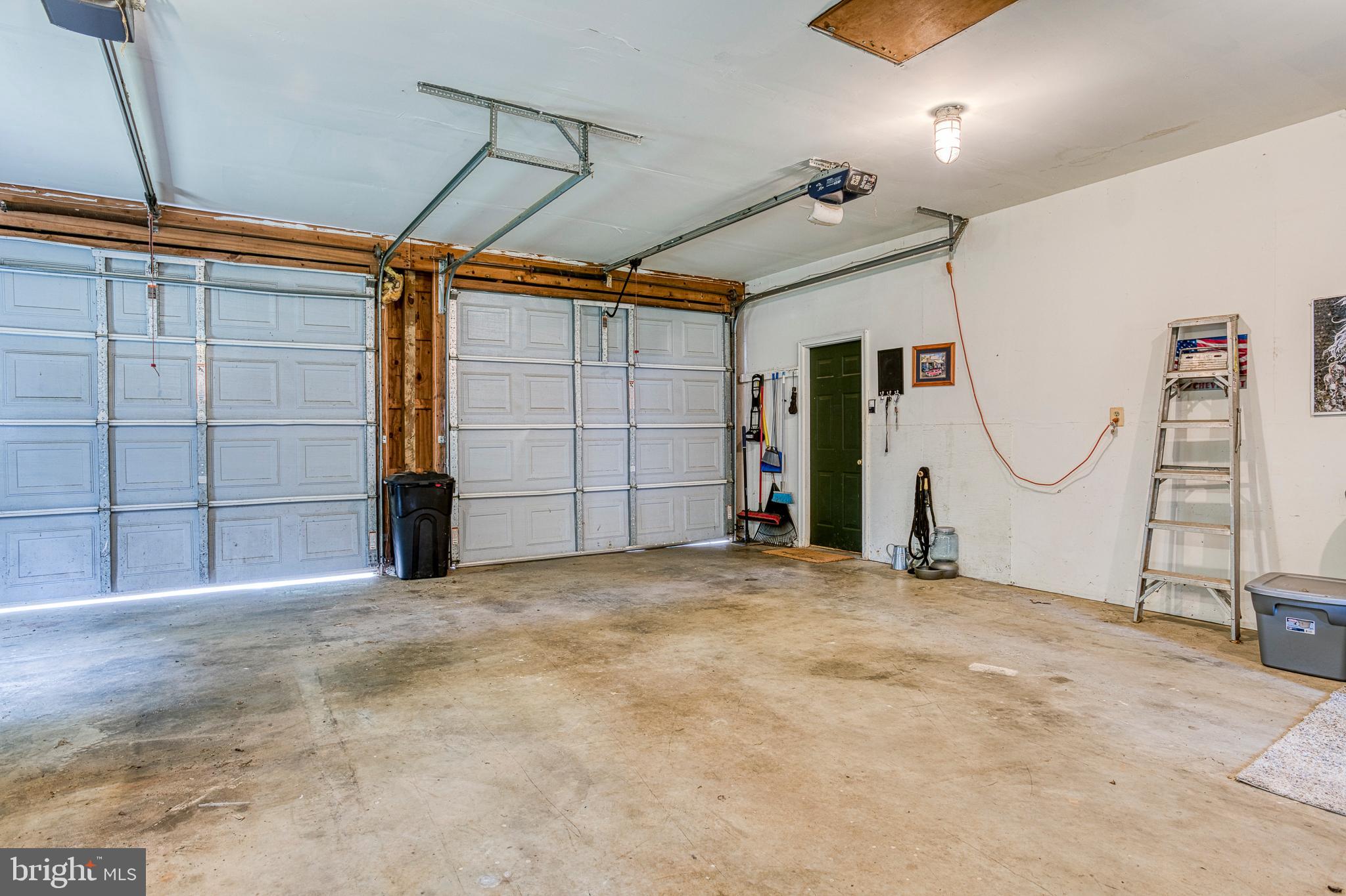 HUNT VALLEY - Residential