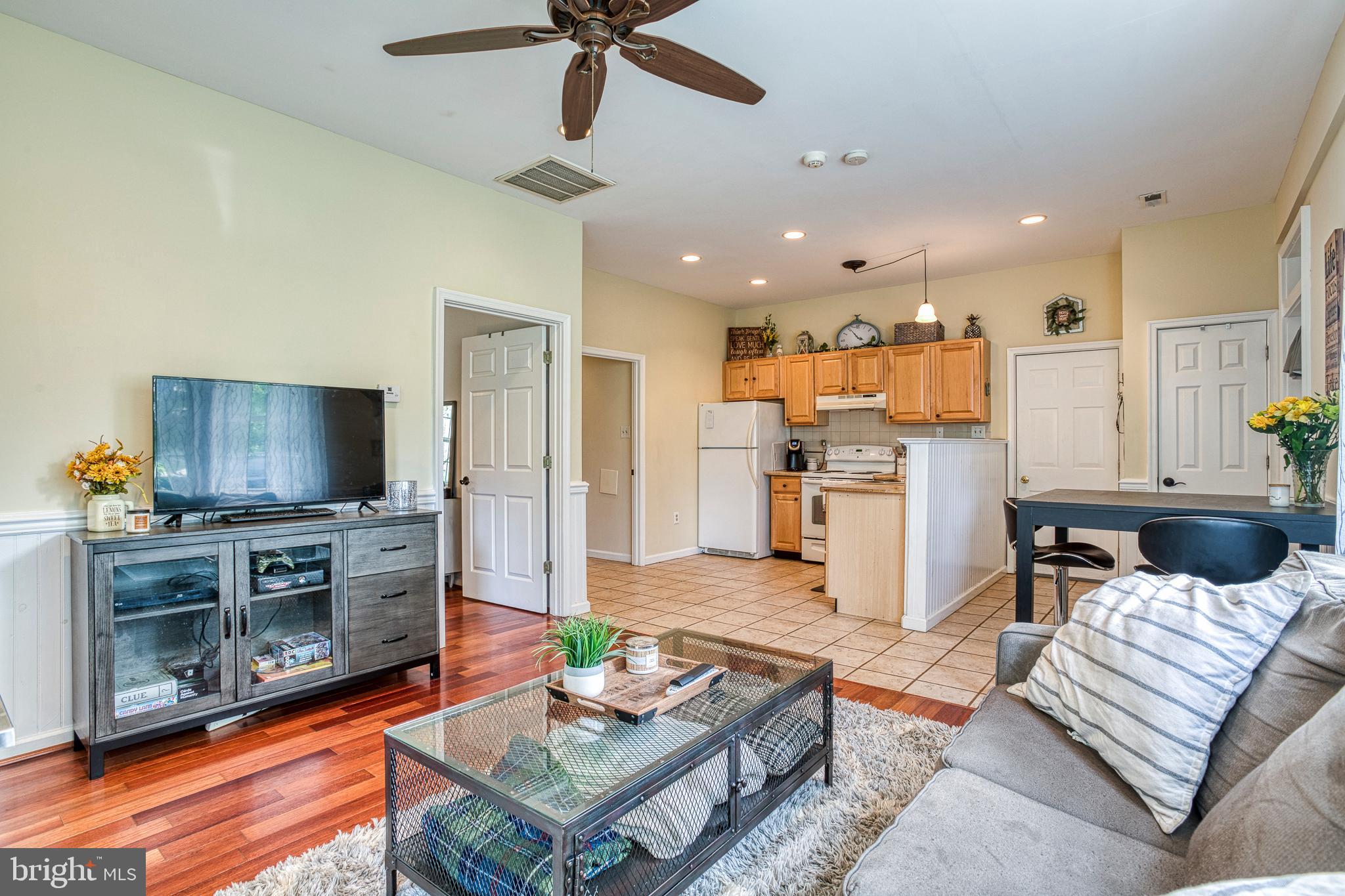 HUNT VALLEY - Residential