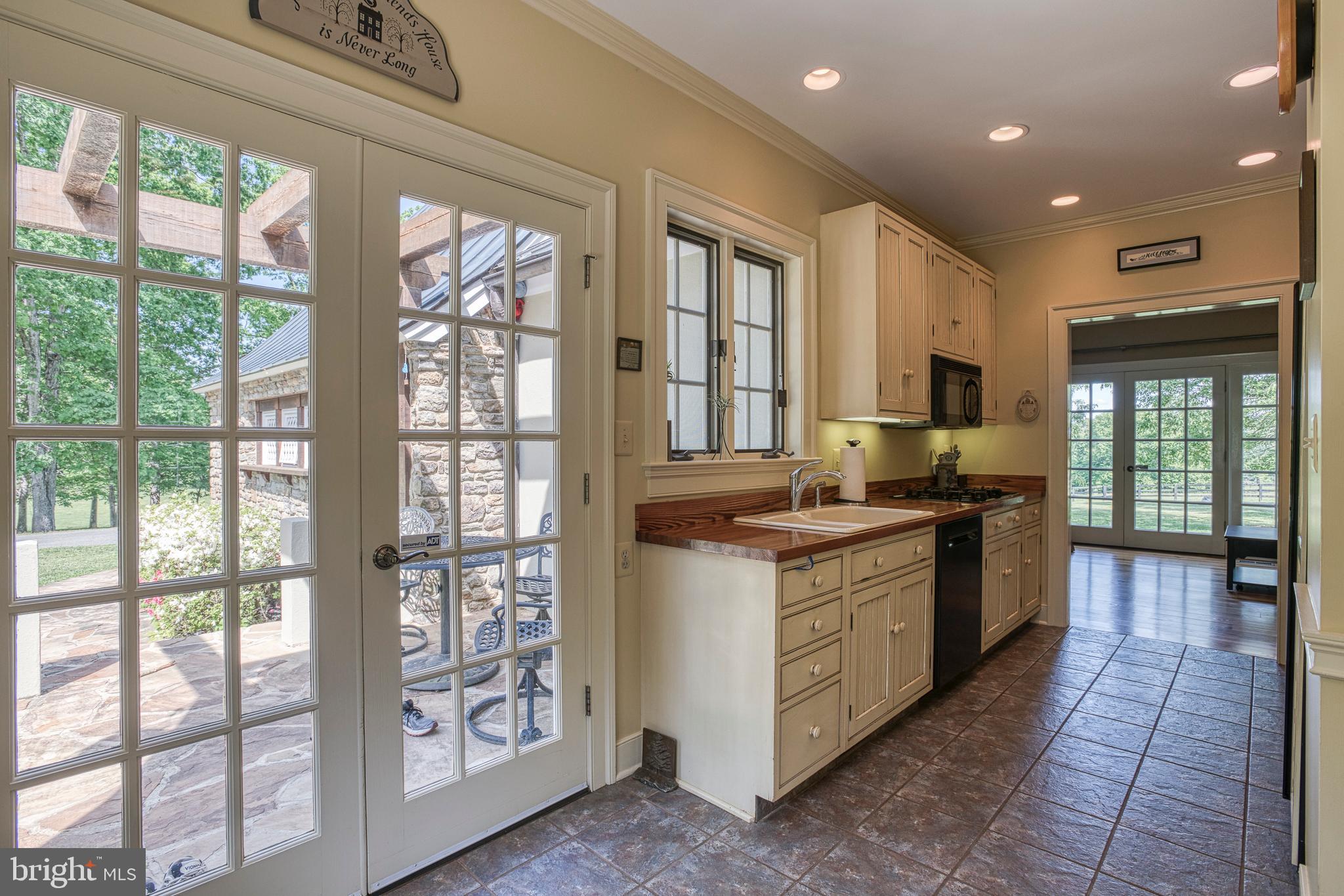 HUNT VALLEY - Residential