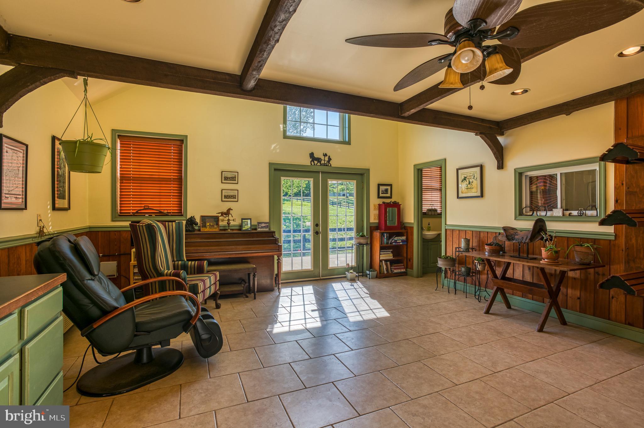 HUNT VALLEY - Residential