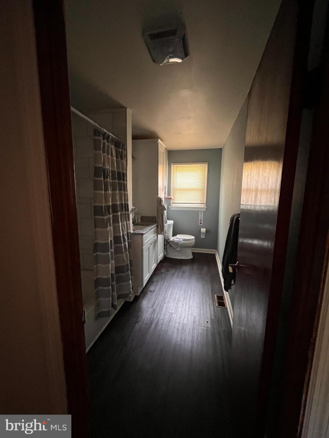 WHITE PLAINS - Residential Lease