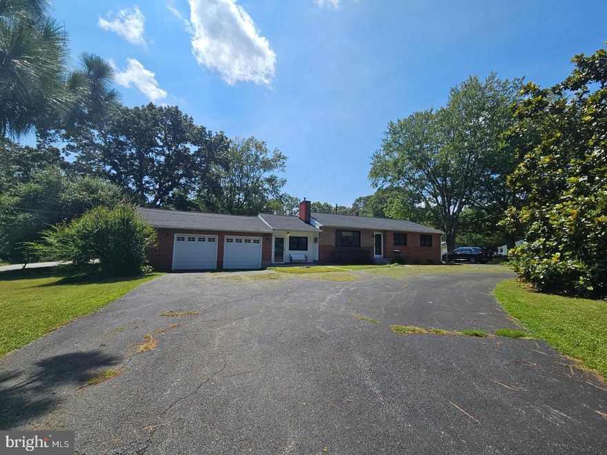 🌟 **Your Dream Home Awaits in White Plains!** 🌟

Step into the charm of this stunning brick rambler, where modern updates meet serene one-level living on a sprawling 1.5 acres! Imagine waking up in your beautifully appointed 3-bedroom home, complete with 1.5 baths and an updated kitchen featuring a sleek induction stove that will inspire your inner chef. The heart of the home boasts a cozy living room warmed by a pellet stove, perfect for those crisp evenings, while gleaming wood floors add warmth and character throughout. With new windows and doors ushering in natural light, every corner is filled with comfort and style.

But that's just the beginning! Step outside to discover your entertainment oasis—a flat, cleared backyard that beckons for barbecues and gatherings under the enchanting covered concrete patio. The convenience of an attached 2-car garage and a spacious half circular driveway ensures plenty of space for family and friends. This tranquil retreat offers both peace and proximity to all White Plains has to offer.

Don’t let this gem slip away—opportunities like this are rare! Schedule your private tour today and start envisioning your life in this exquisite sanctuary! 🏡✨