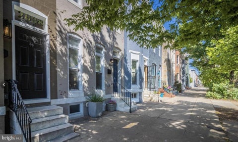 Townhouse For Sale - 2638 Huntingdon Avenue<br/> BALTIMORE, MD 21211