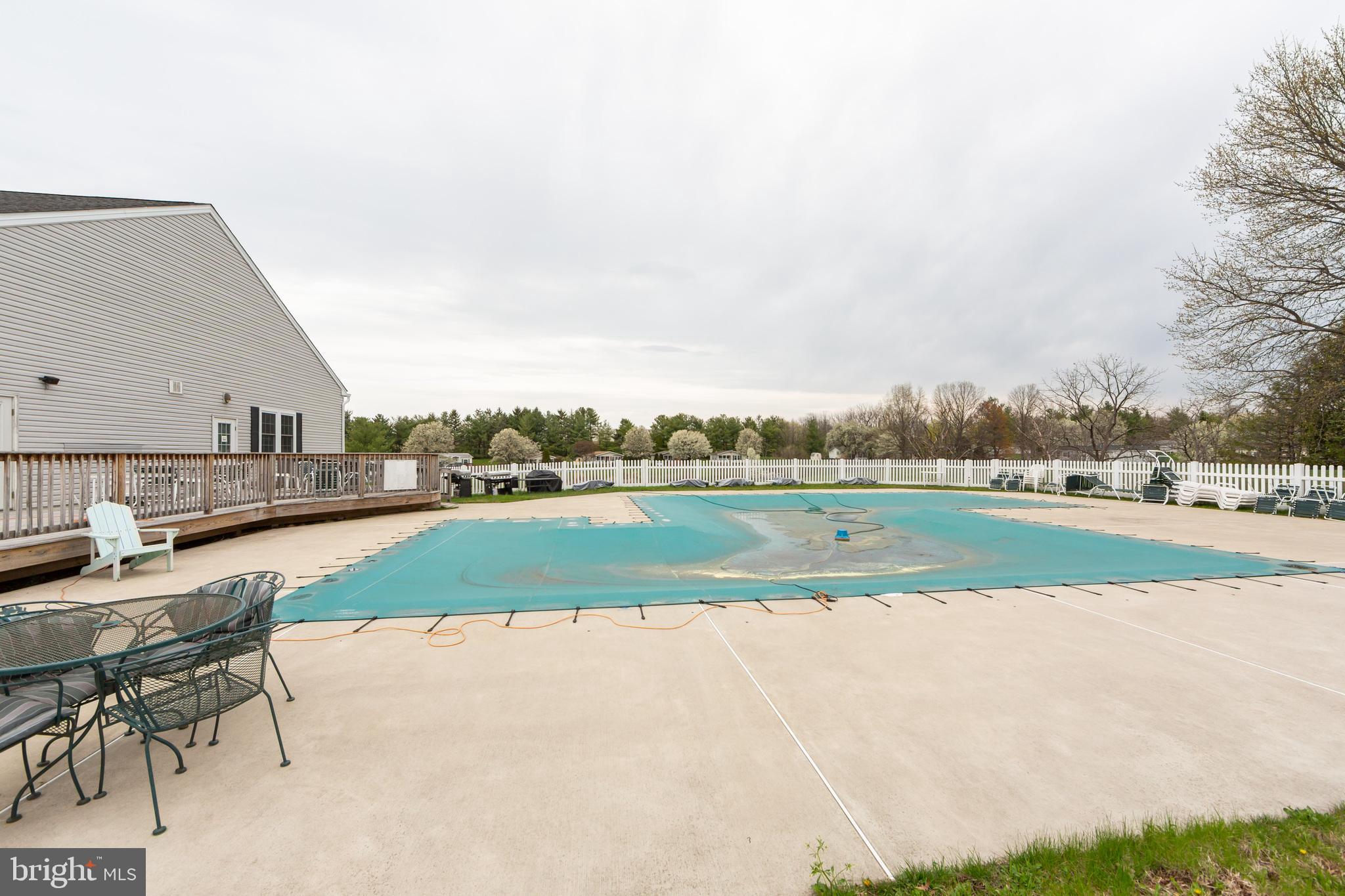WALNUT MEADOWS - Residential