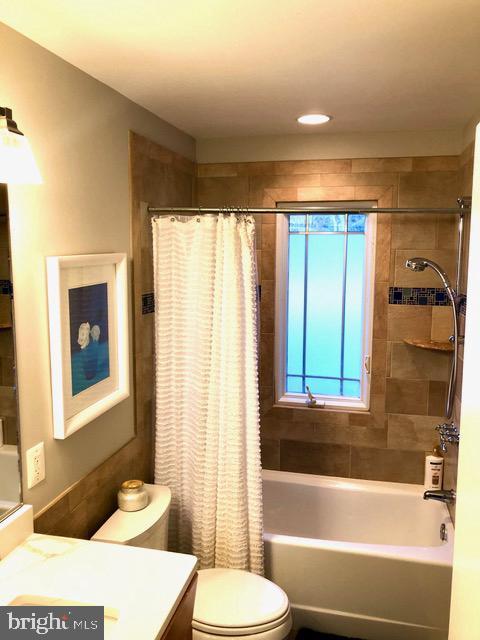 ANKERDALE - Residential Lease