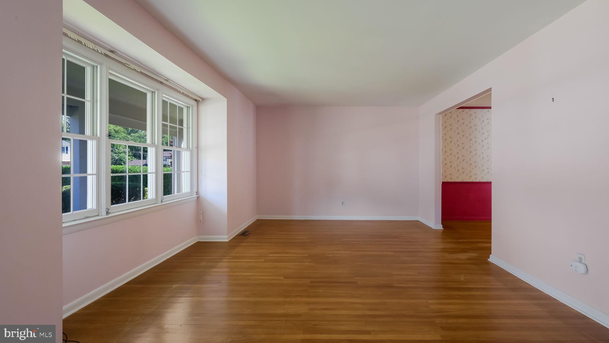 237 LOUISE DRIVE