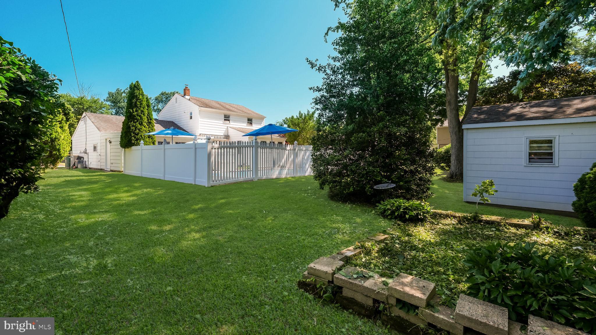 237 LOUISE DRIVE