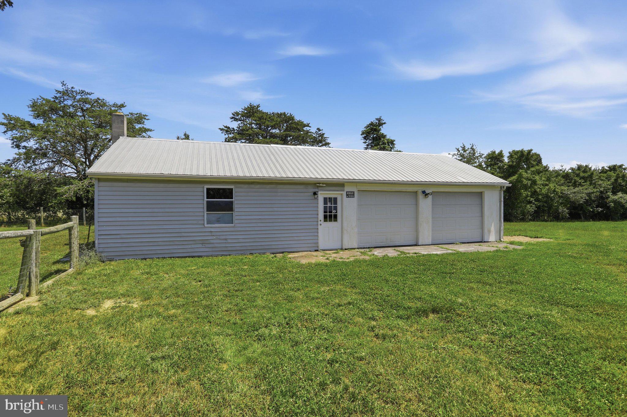 11195 VALLEY ROAD
