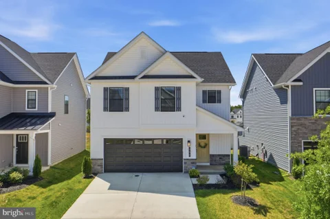 156 Wood Walk Avenue, La Plata, MD 20646 - #: MDCH2056268