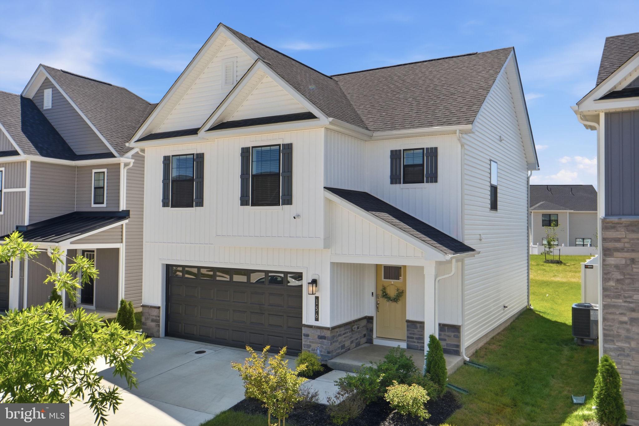 156 WOOD WALK AVENUE