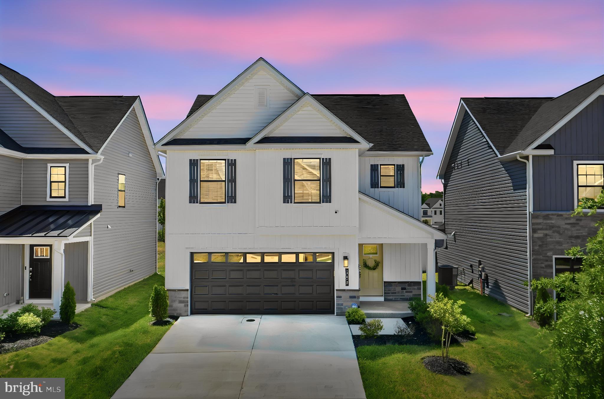 156 WOOD WALK AVENUE