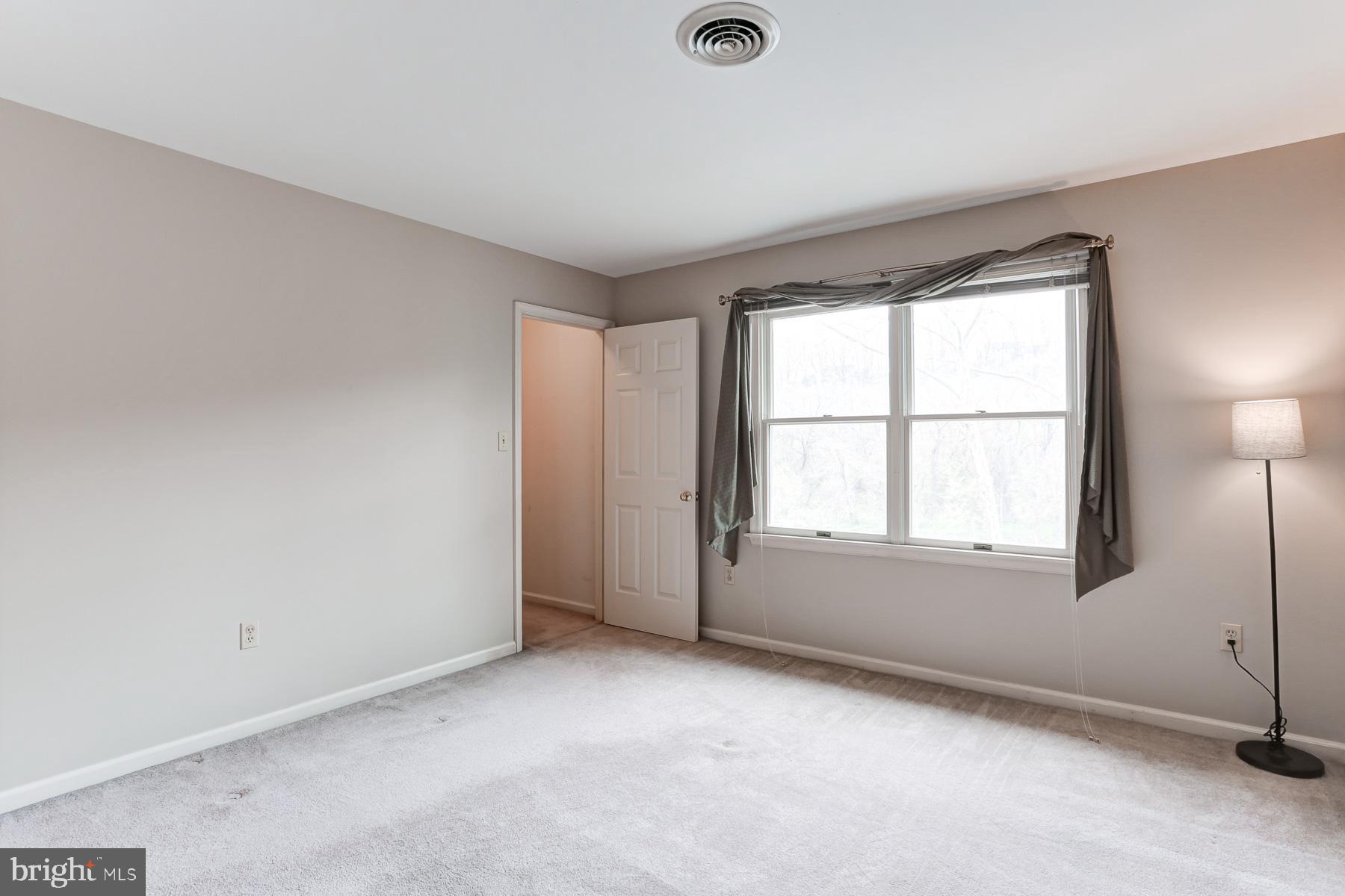 LAUREL HILLS - Residential