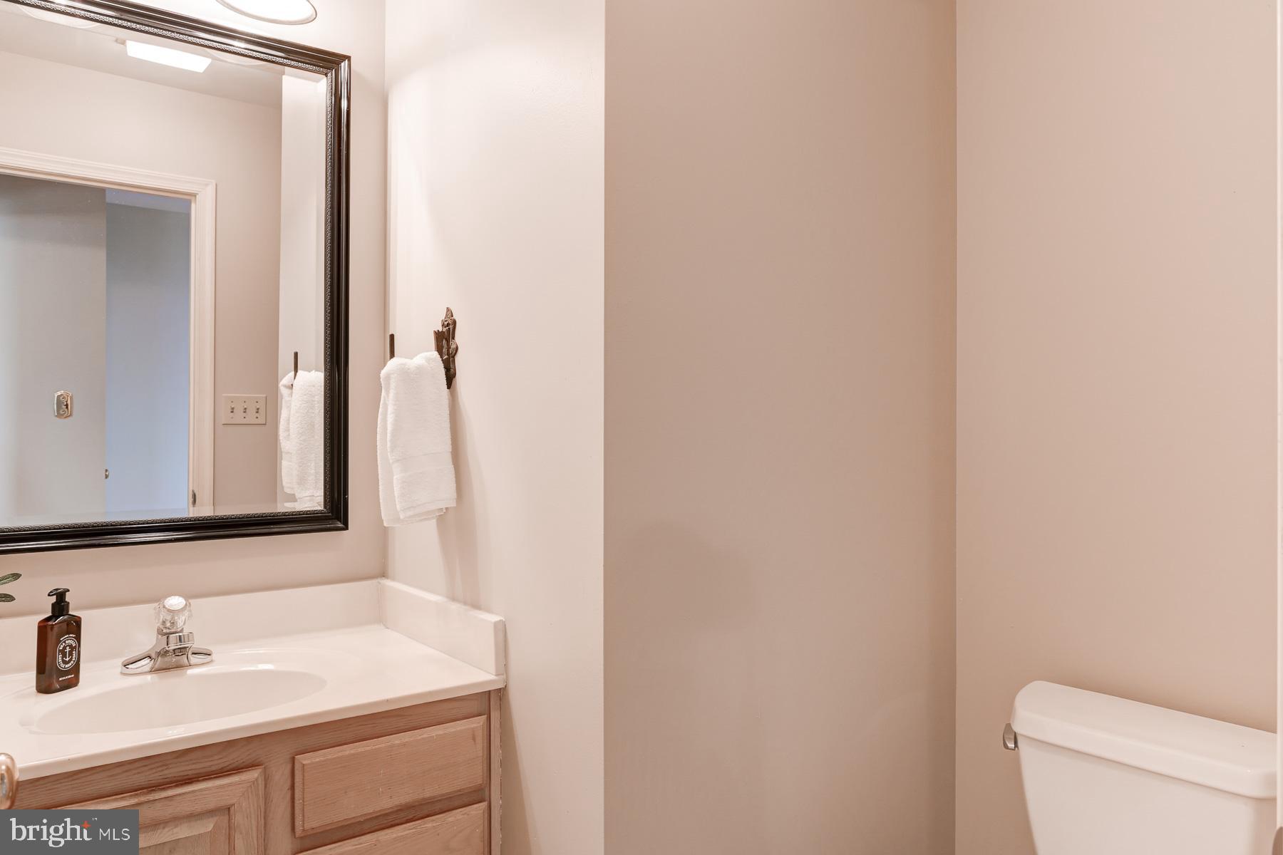 LAUREL HILLS - Residential