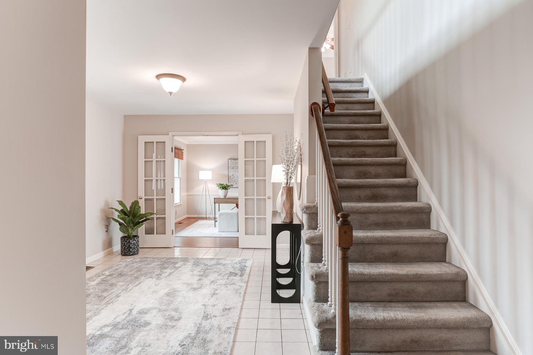 LAUREL HILLS - Residential