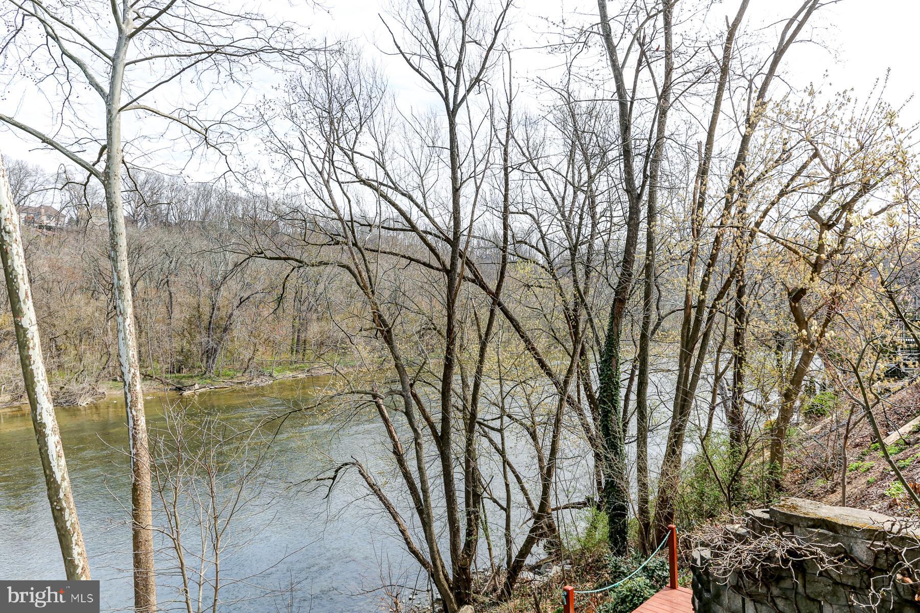 LAUREL HILLS - Residential