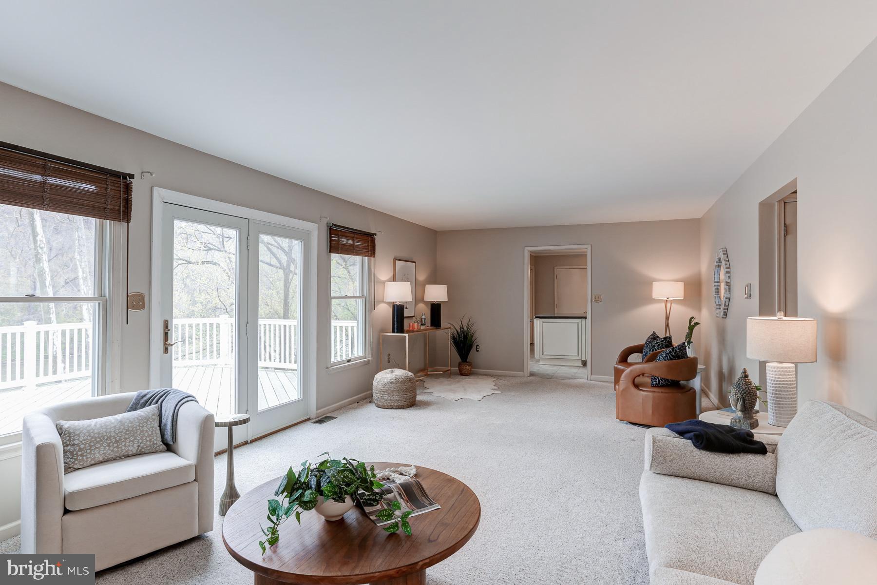 LAUREL HILLS - Residential