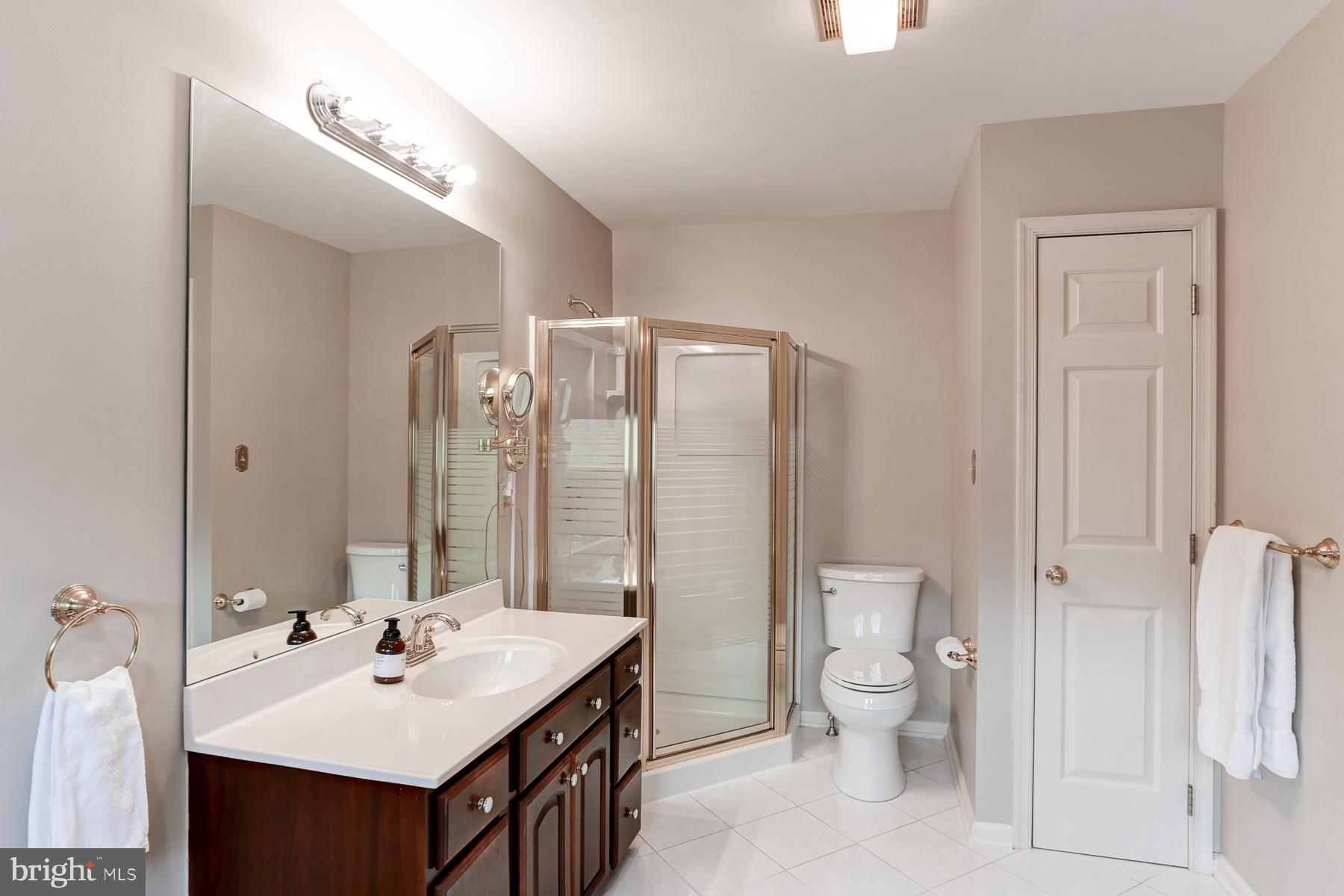 LAUREL HILLS - Residential