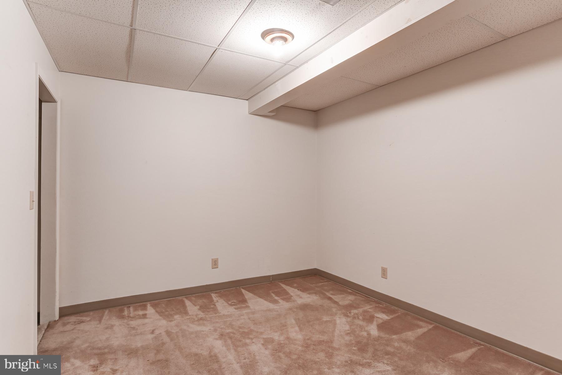 LAUREL HILLS - Residential