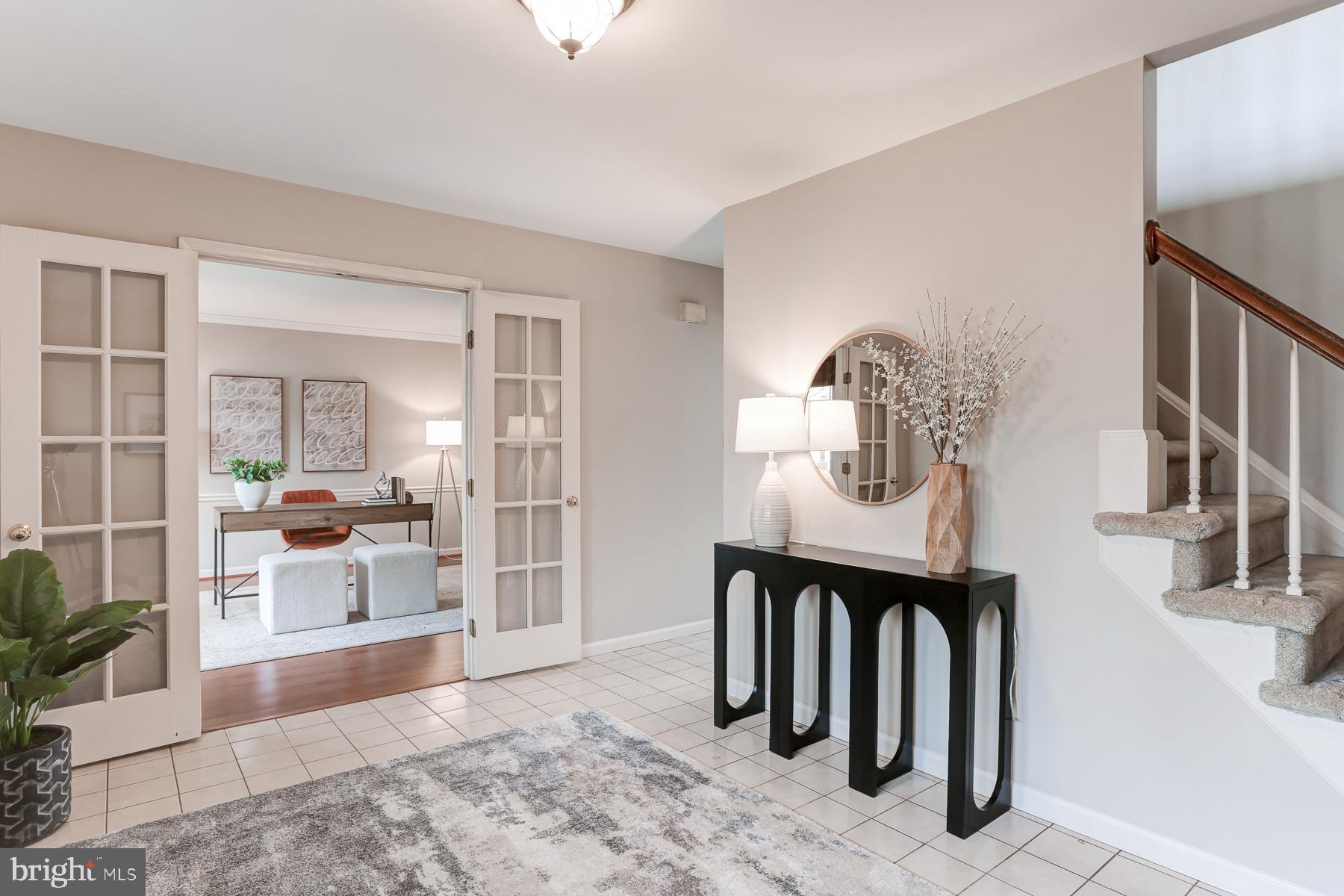 LAUREL HILLS - Residential