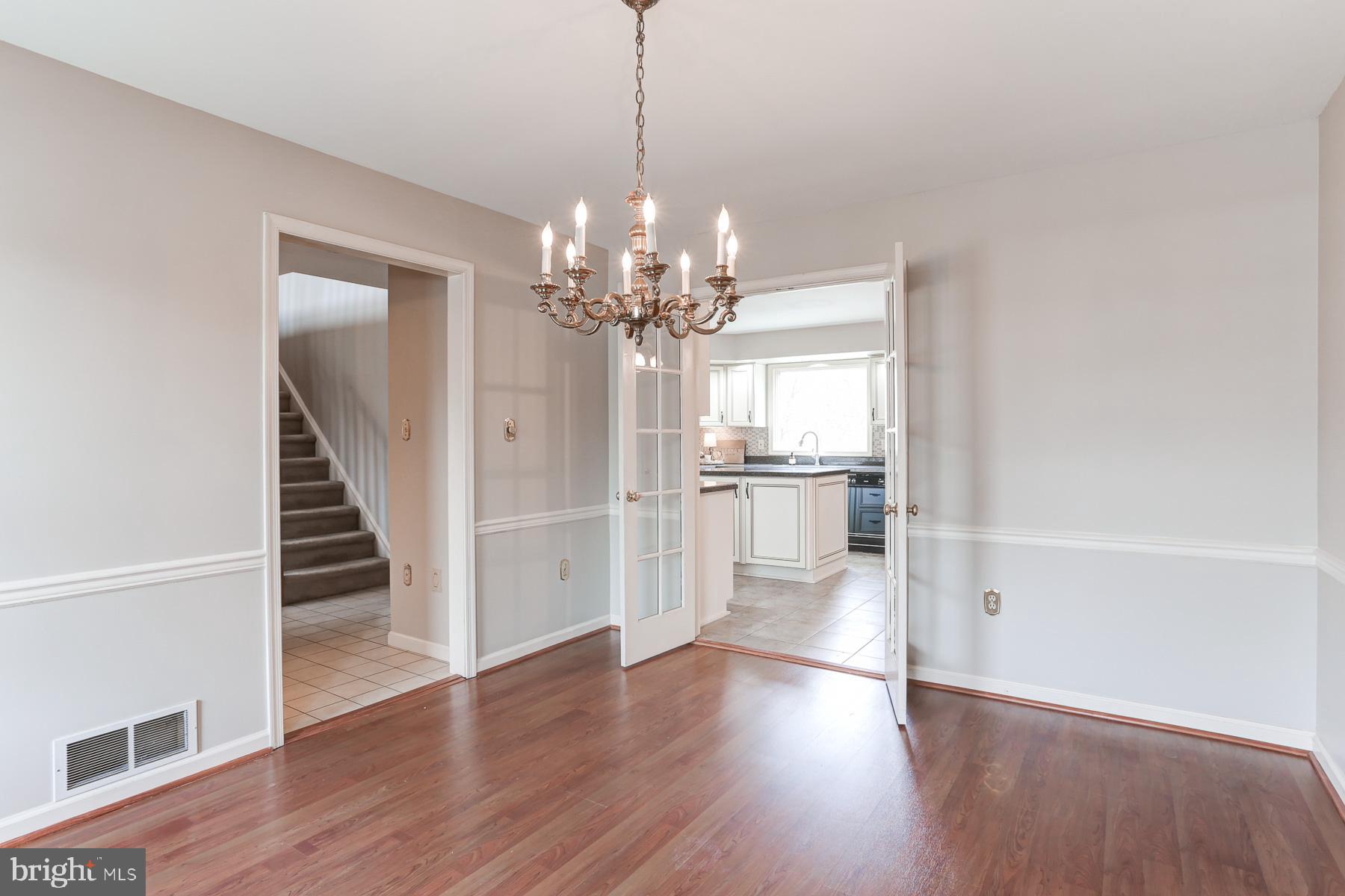 LAUREL HILLS - Residential