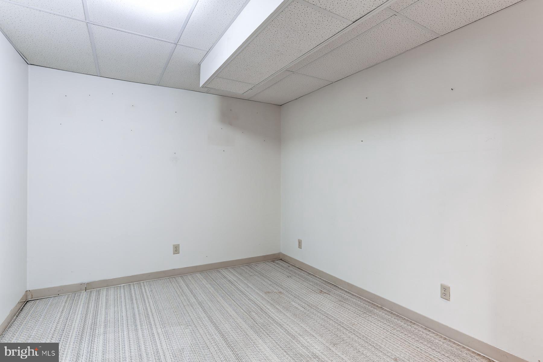 LAUREL HILLS - Residential