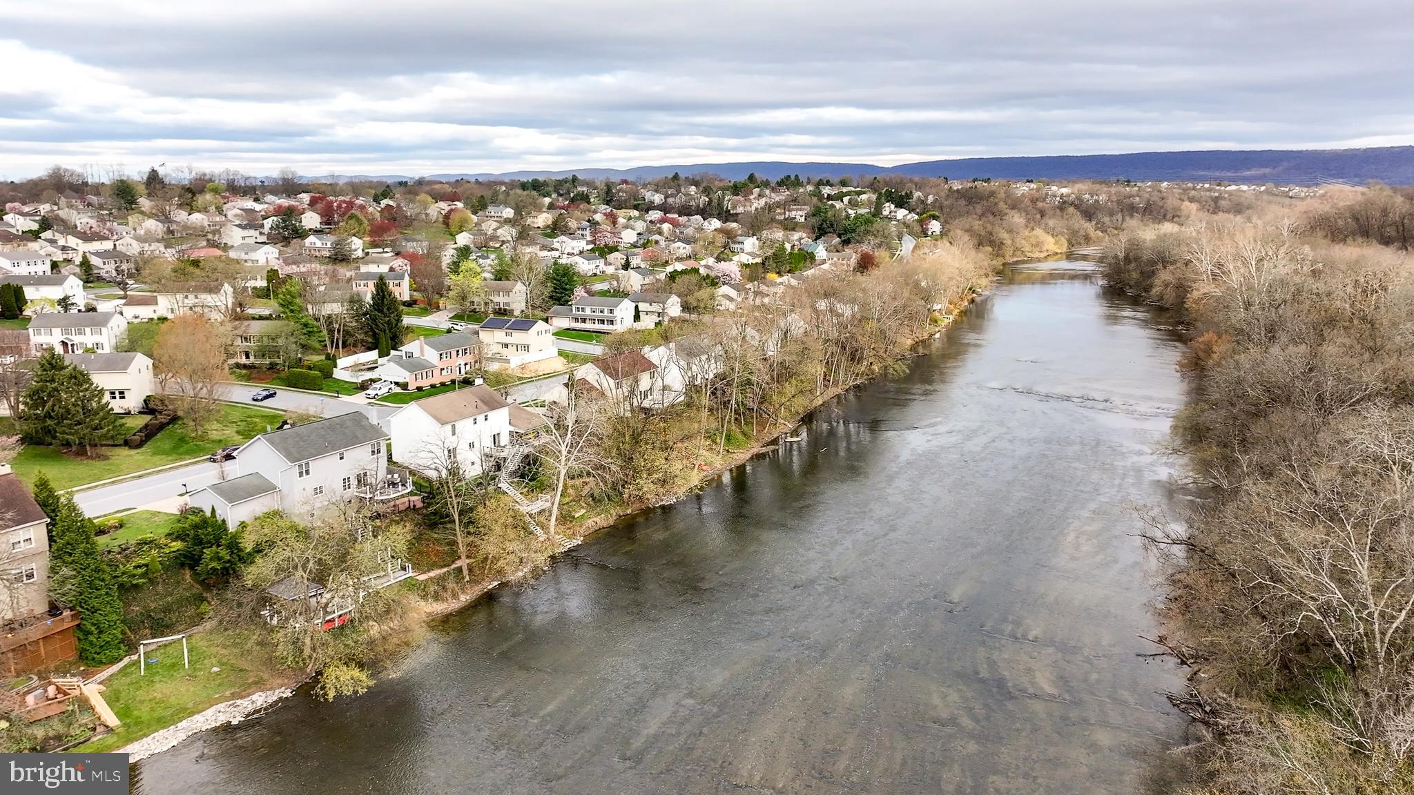 LAUREL HILLS - Residential