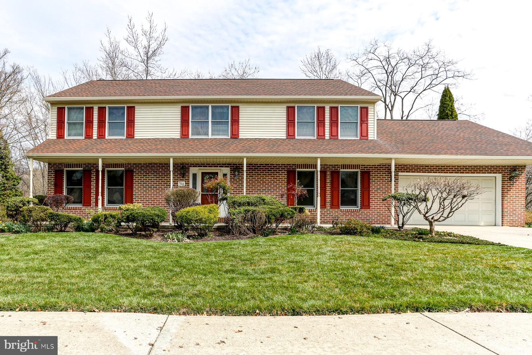 LAUREL HILLS - Residential