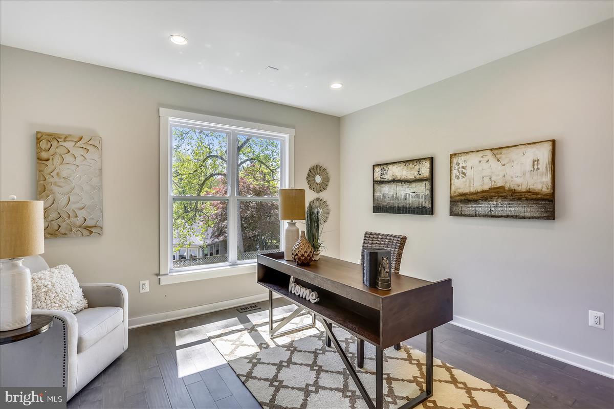BURNING TREE ESTATES - Residential