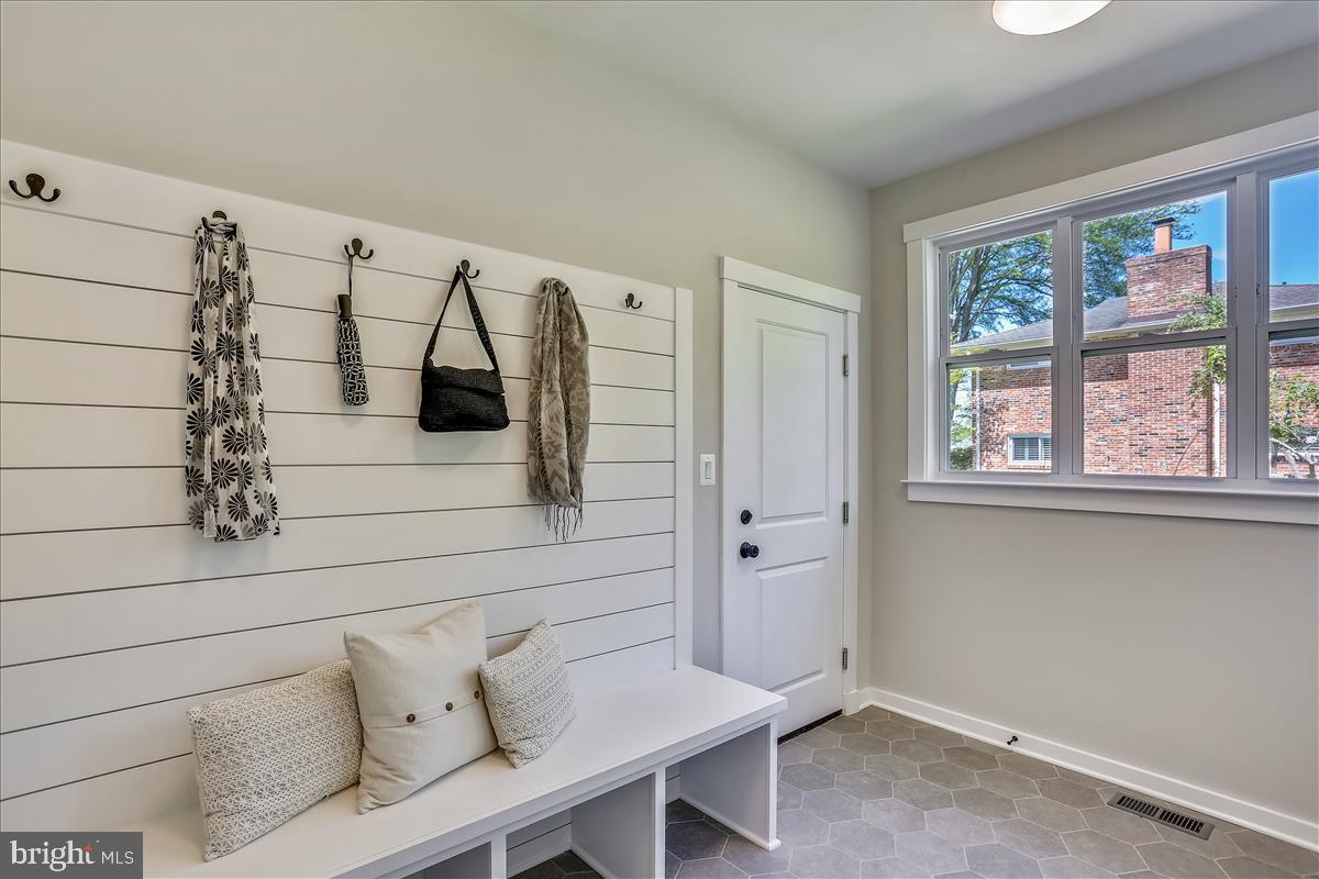 BURNING TREE ESTATES - Residential