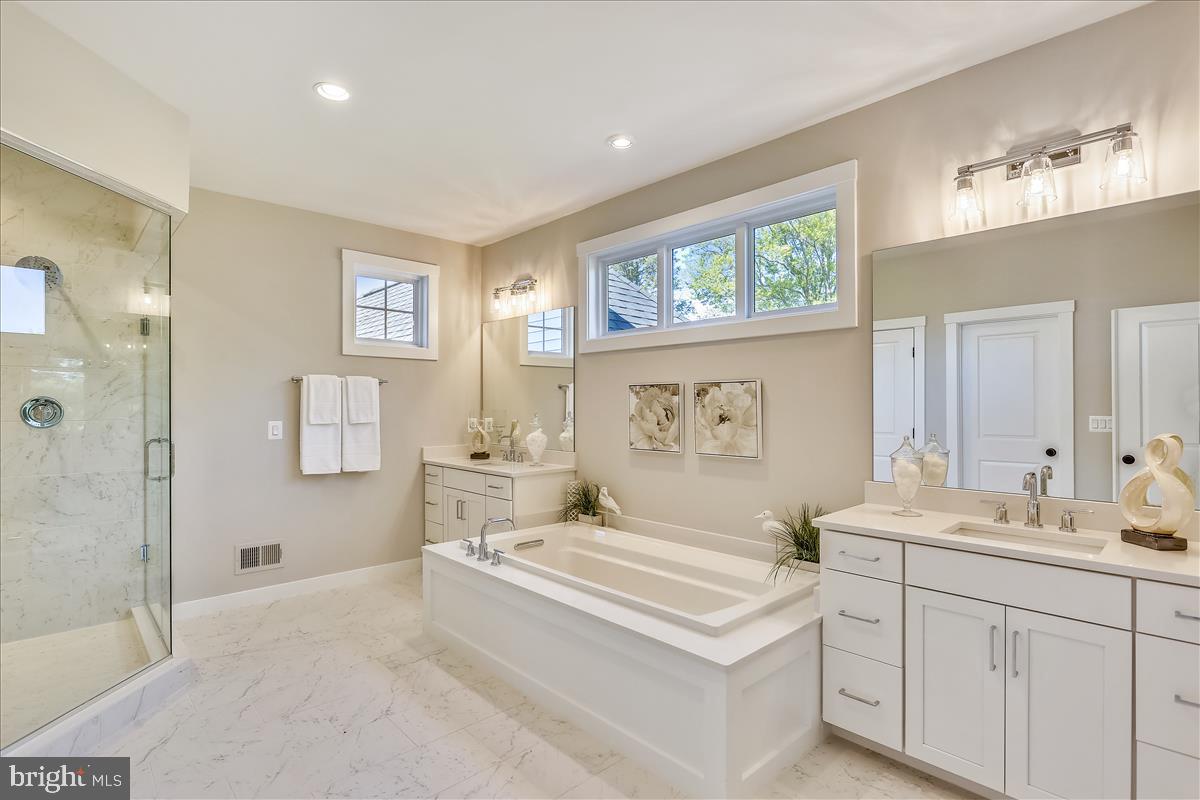 BURNING TREE ESTATES - Residential
