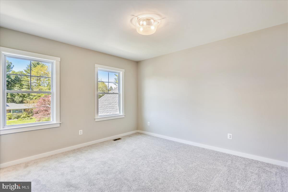 BURNING TREE ESTATES - Residential
