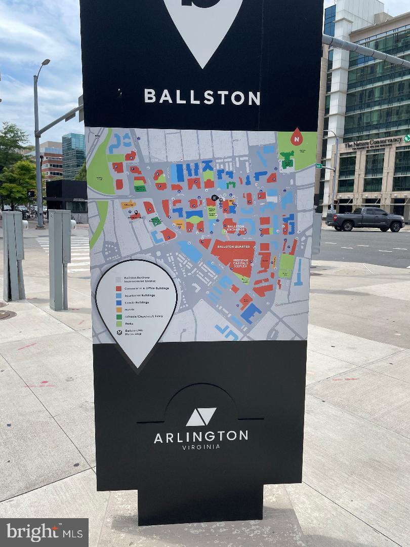 1000 N RANDOLPH STREET 104