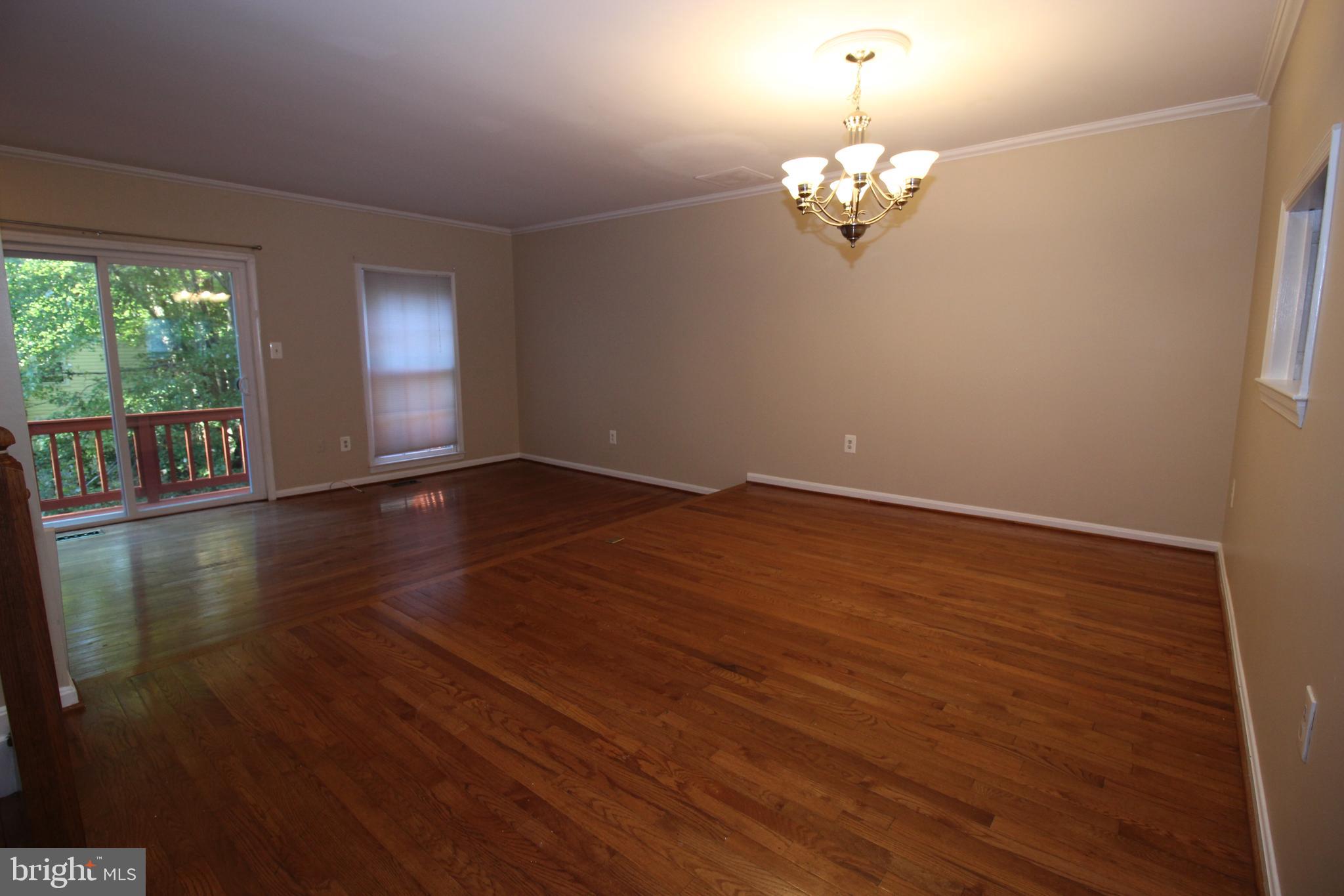 FOREST VIEW - Residential Lease