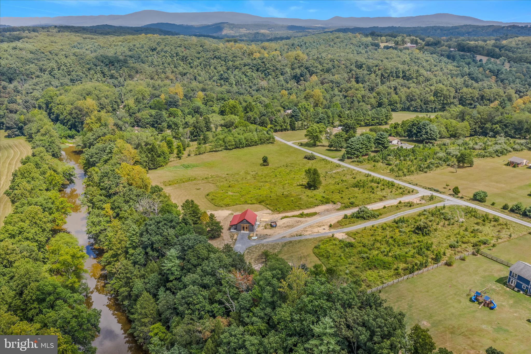 SLEEPY CREEK ORCHARD - Residential