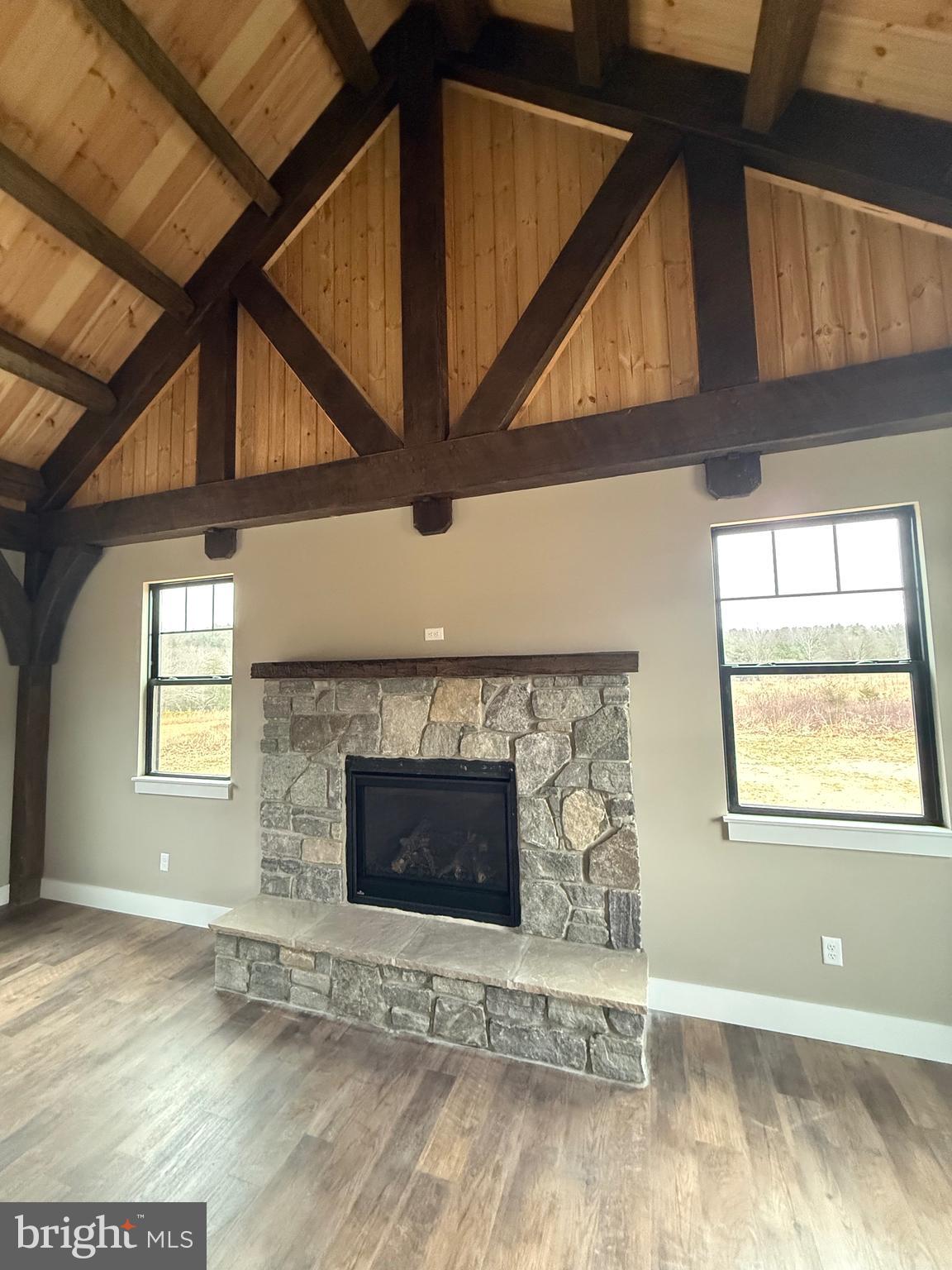 SLEEPY CREEK ORCHARD - Residential