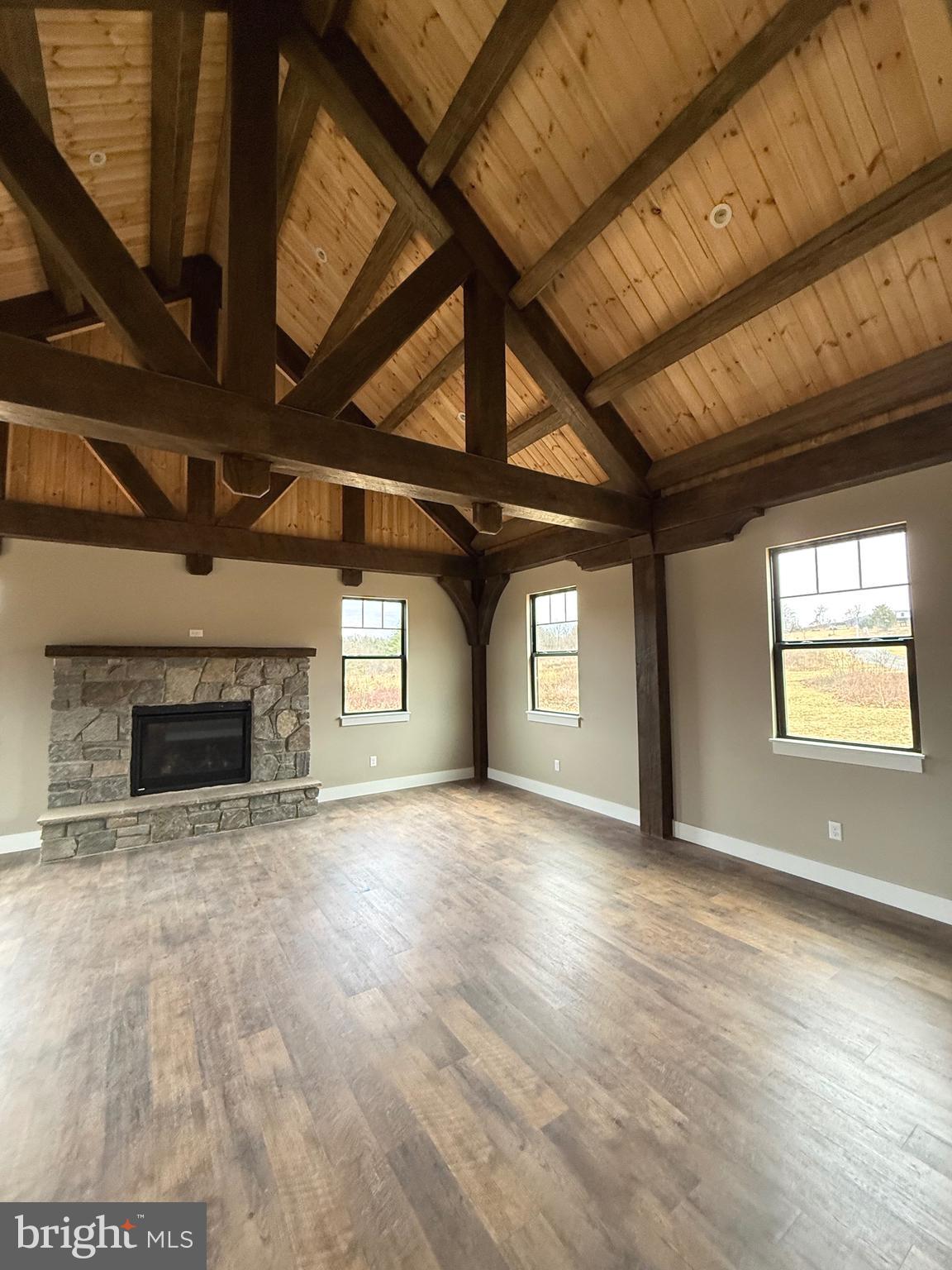 SLEEPY CREEK ORCHARD - Residential